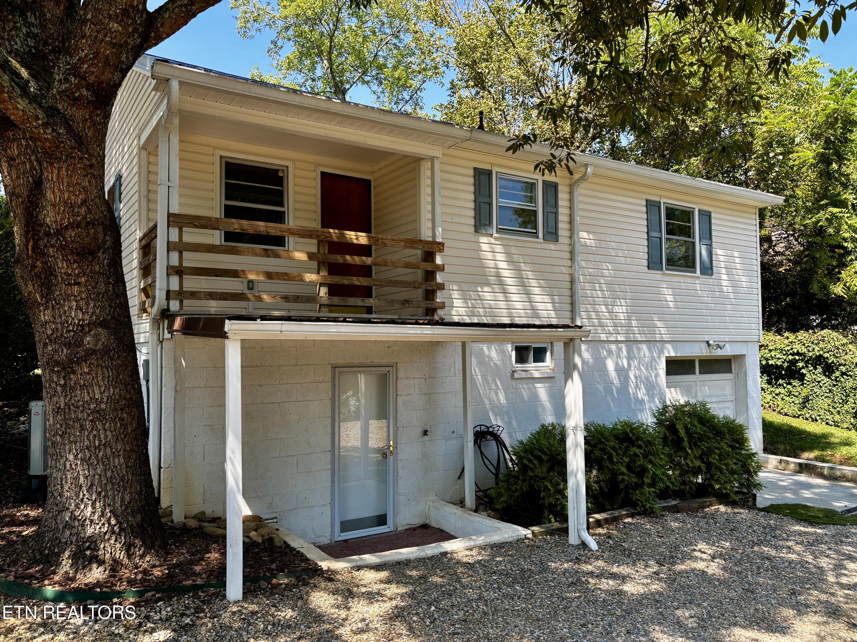 4106 Woodlawn Pike Knoxville TN 37920