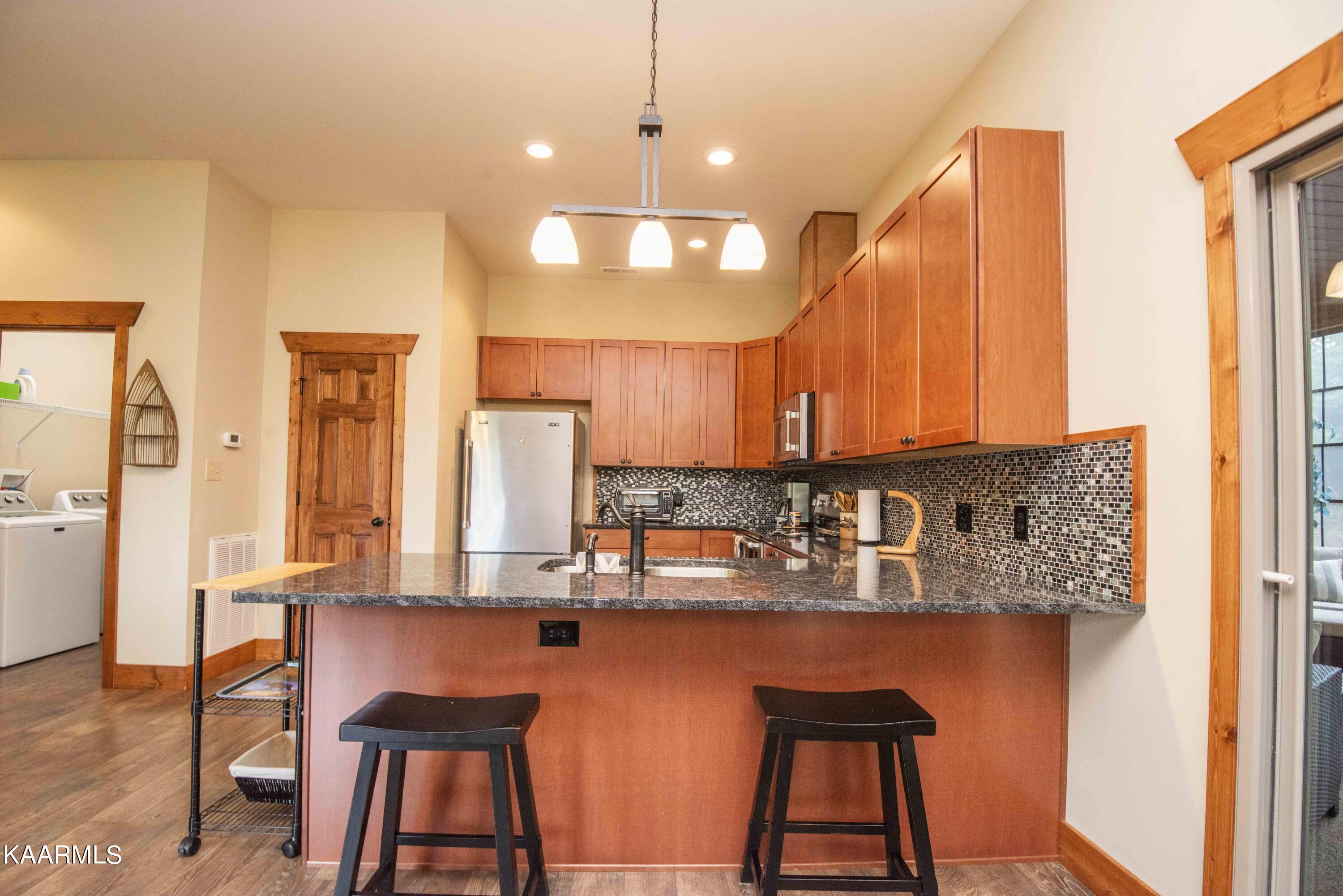 2499 Jim Henry Road Dandridge TN 37725