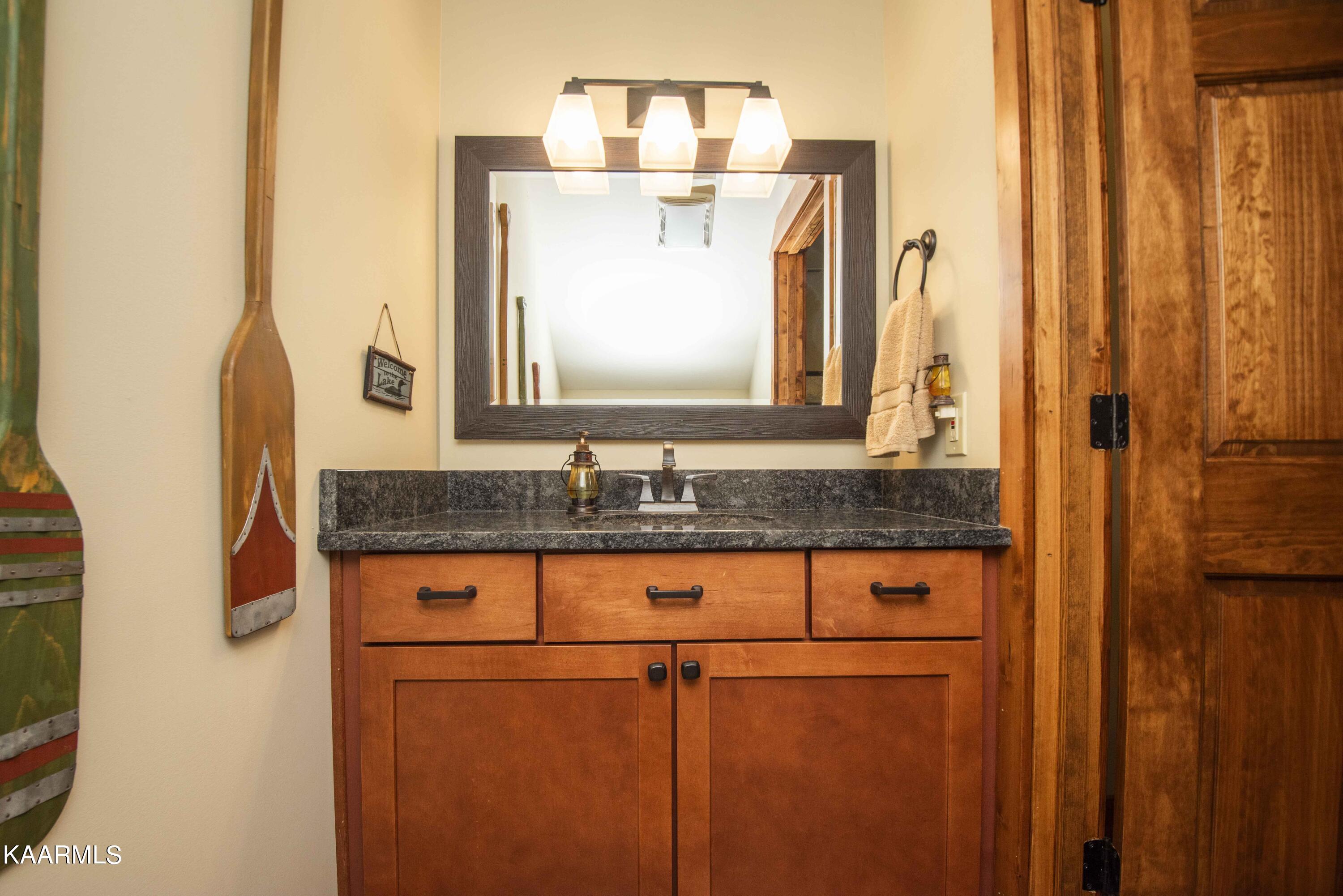 2499 Jim Henry Road Dandridge TN 37725