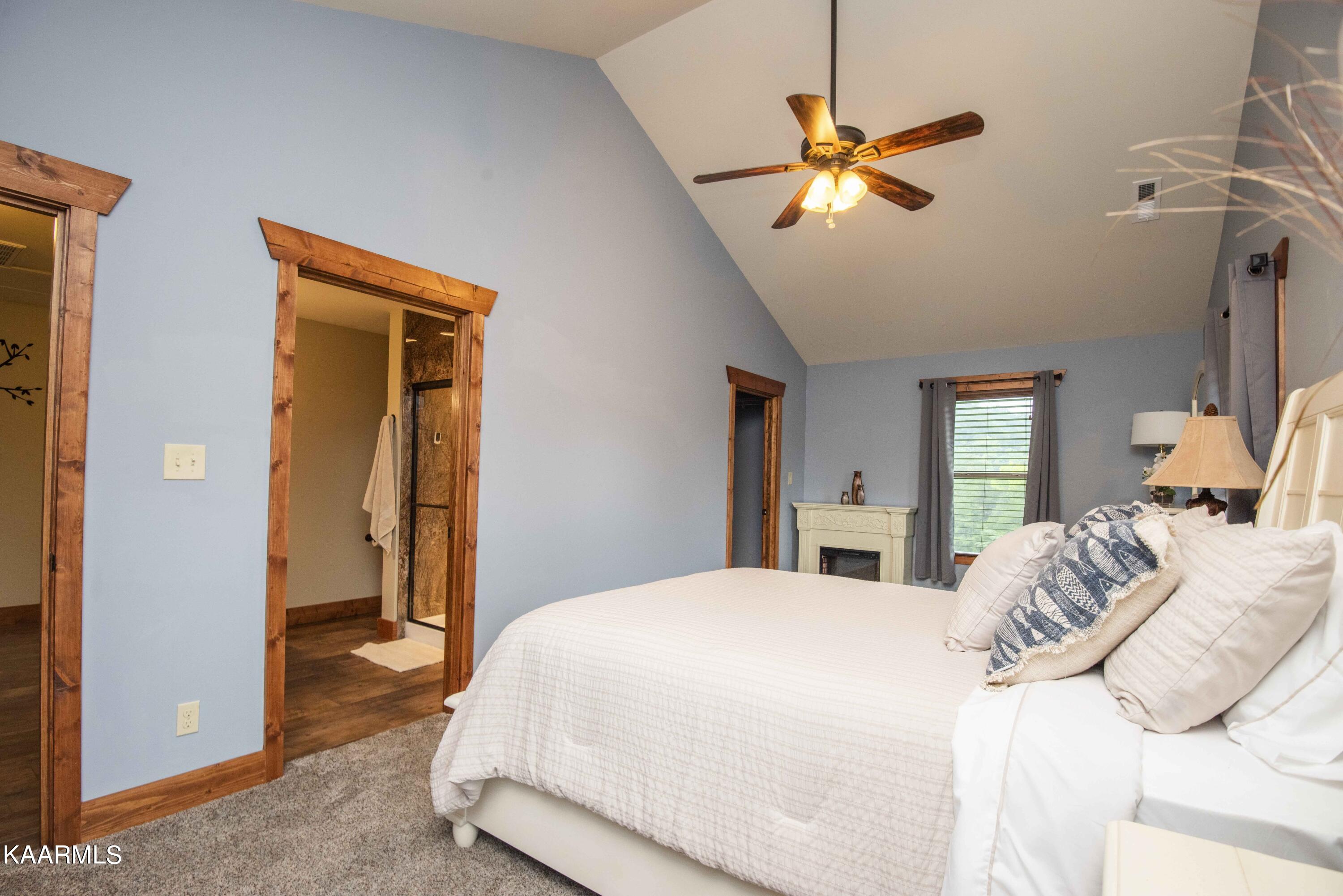 2499 Jim Henry Road Dandridge TN 37725