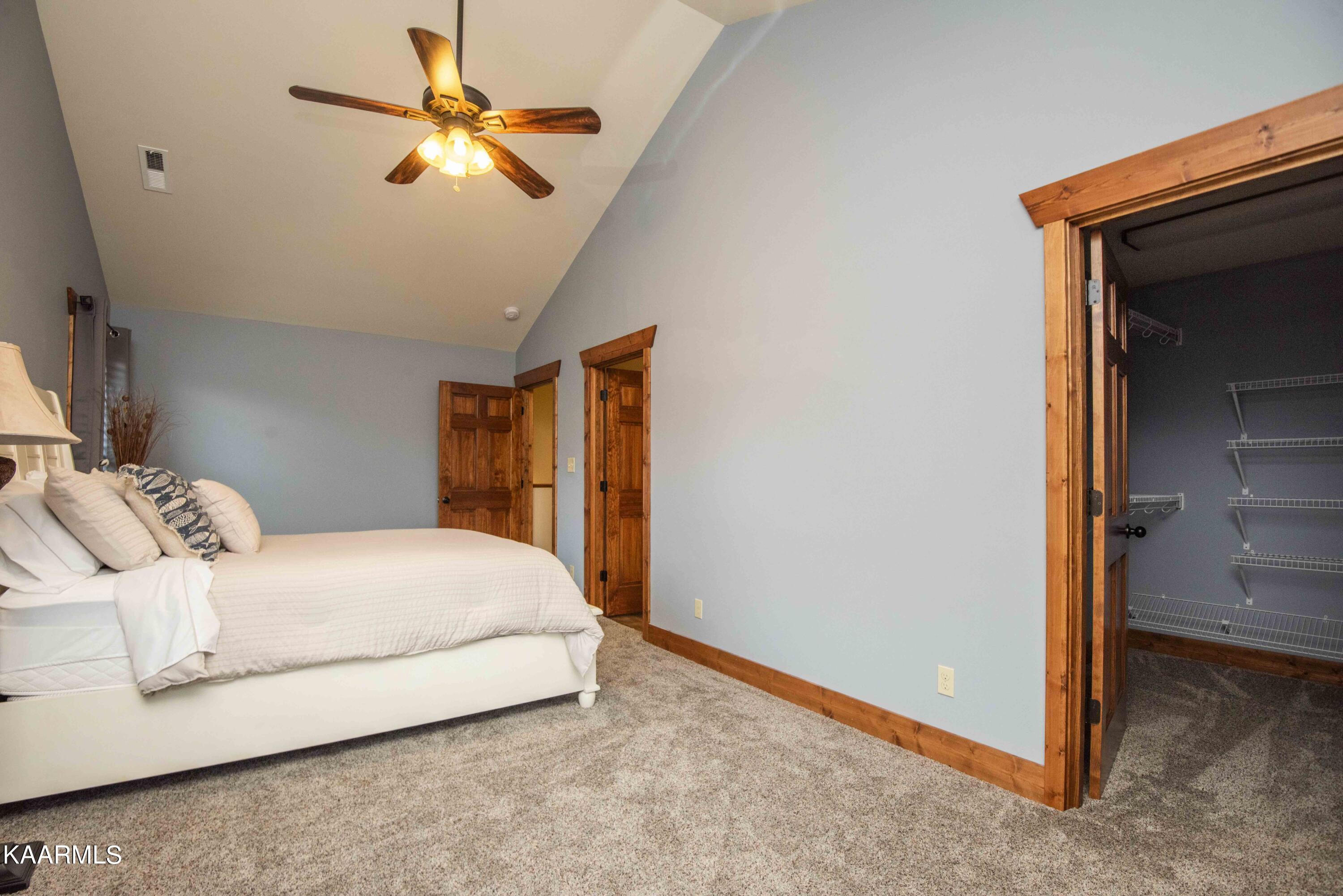 2499 Jim Henry Road Dandridge TN 37725