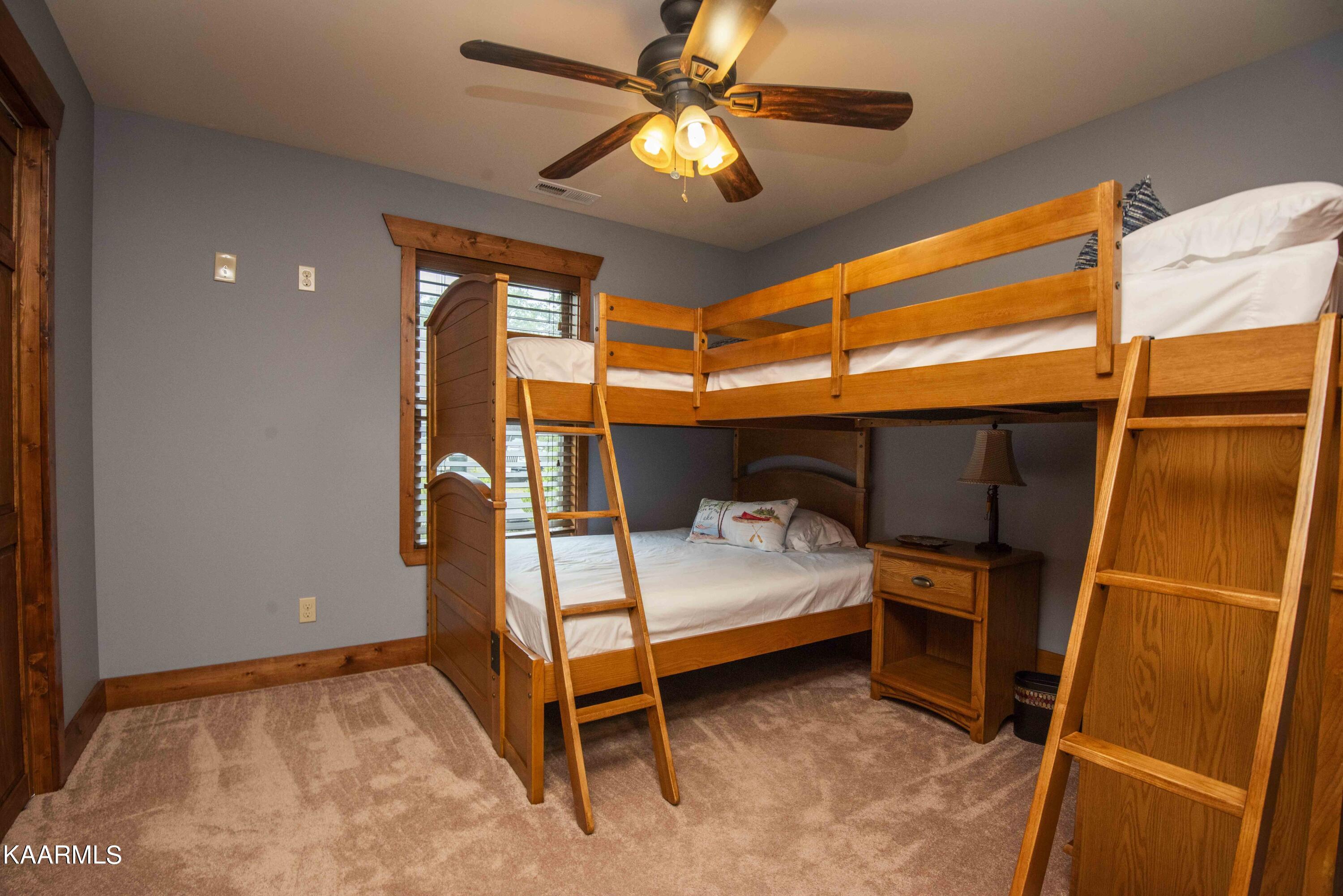 2499 Jim Henry Road Dandridge TN 37725