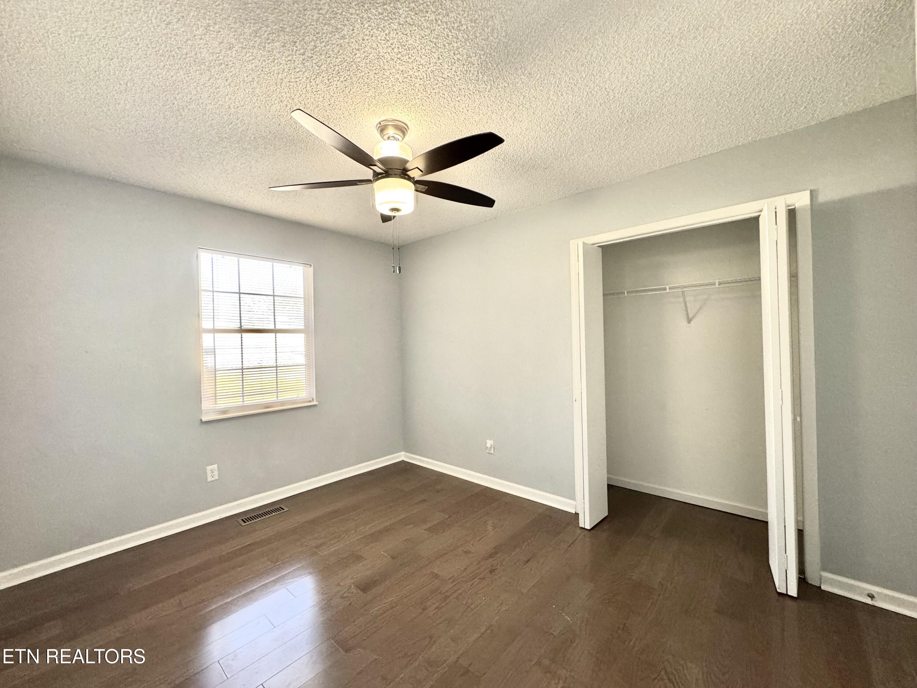 2074 Smoky River Road Knoxville TN 37931