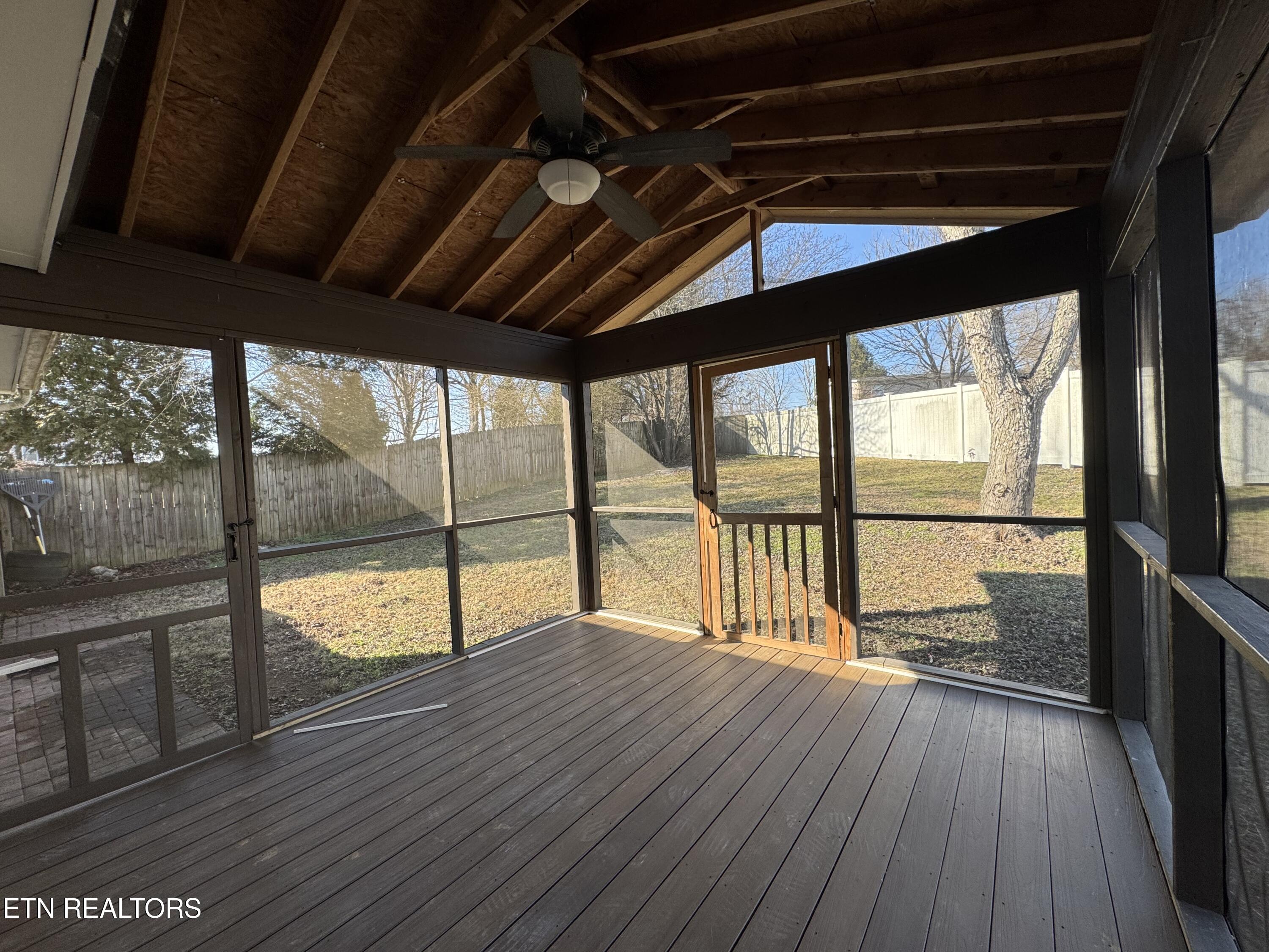 2074 Smoky River Road Knoxville TN 37931
