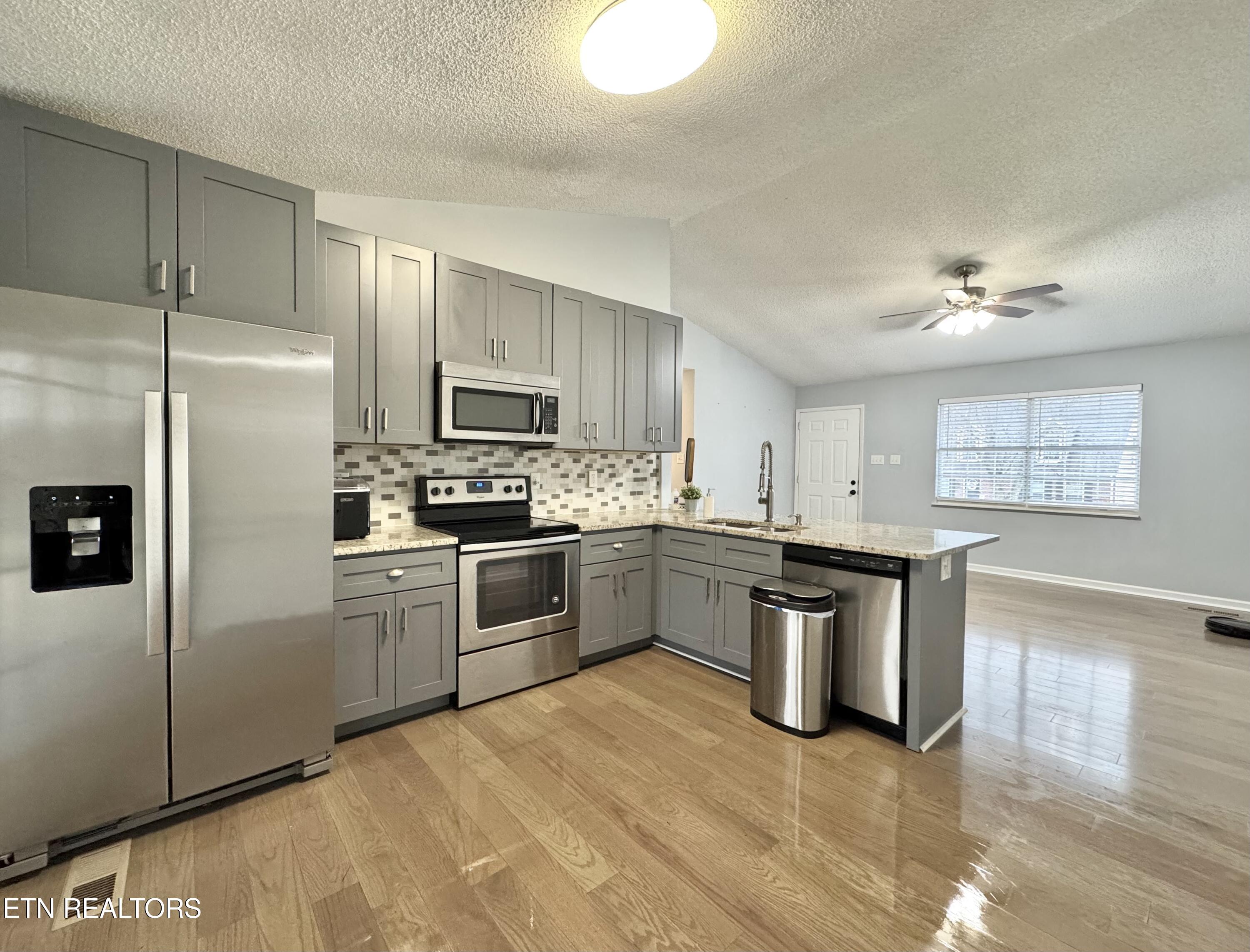 2074 Smoky River Road Knoxville TN 37931