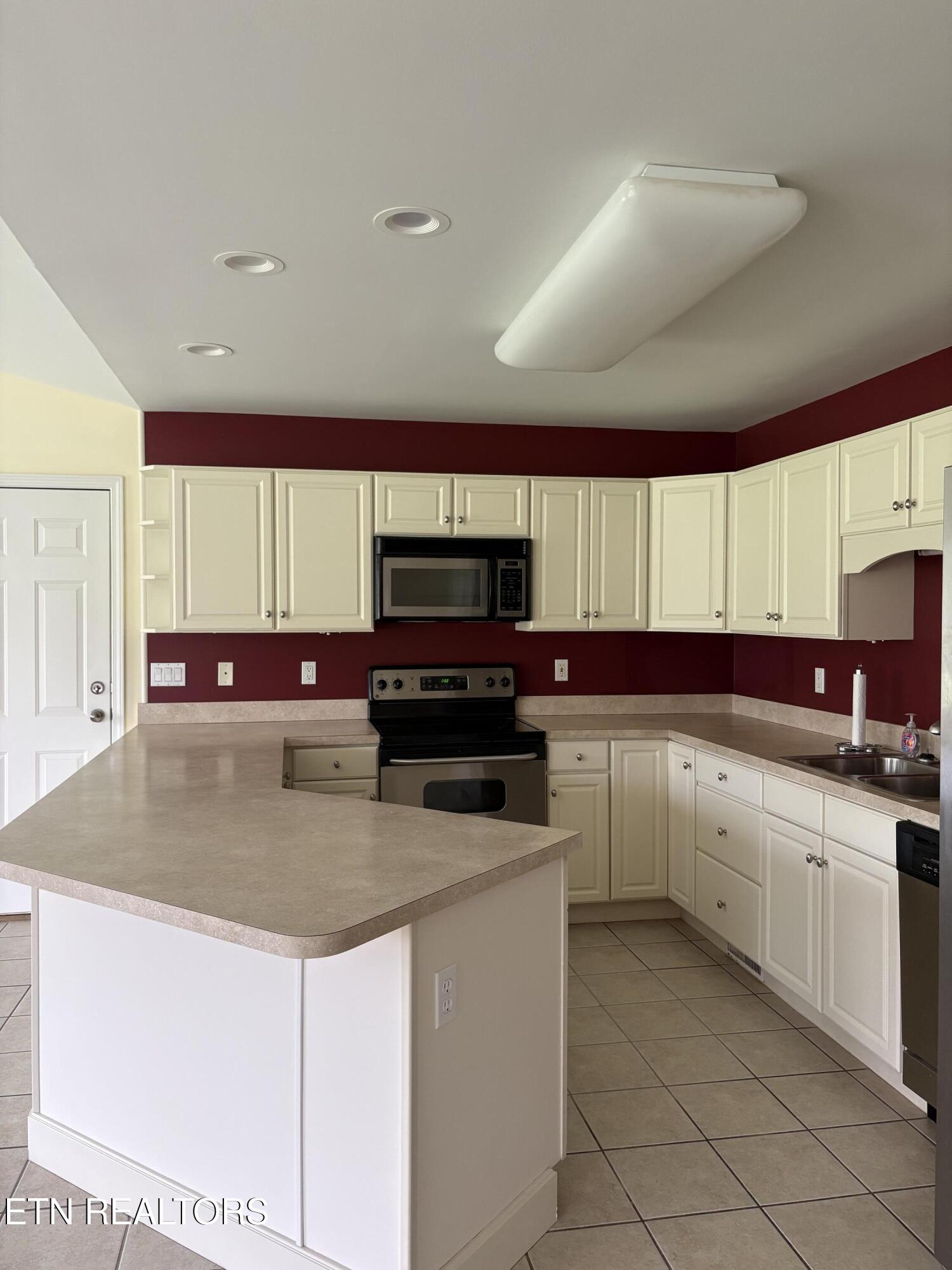113 Greystone Way Kingston TN 37763