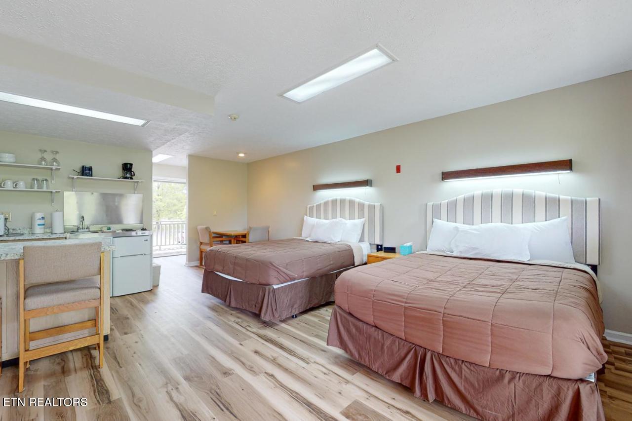 661 Harrison Ferry Road White Pine TN 37890