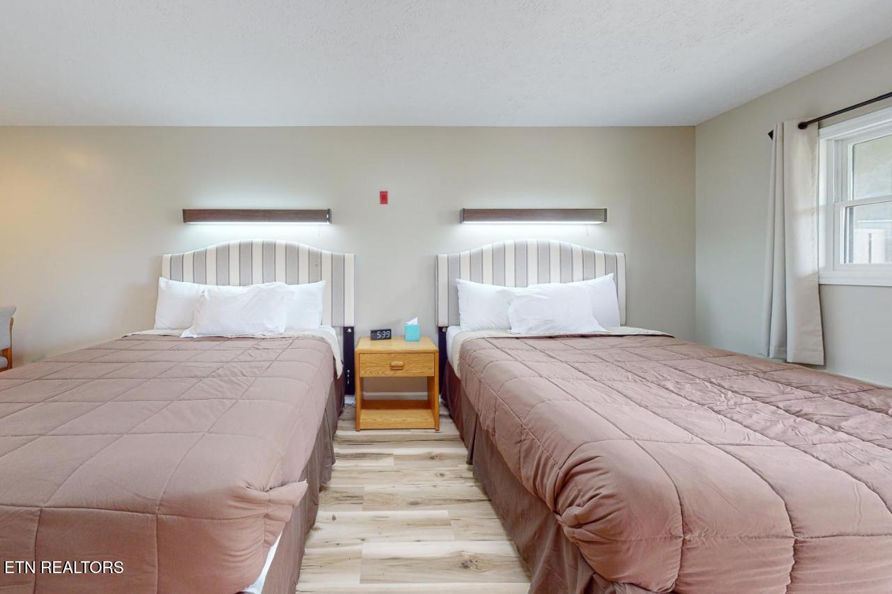 661 Harrison Ferry Road White Pine TN 37890