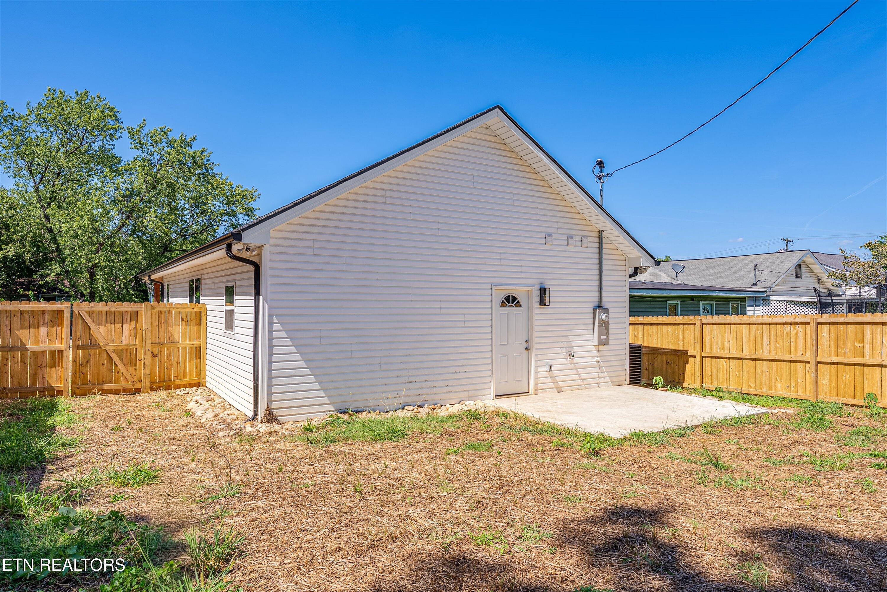 818 W Anderson Avenue Knoxville TN 37921