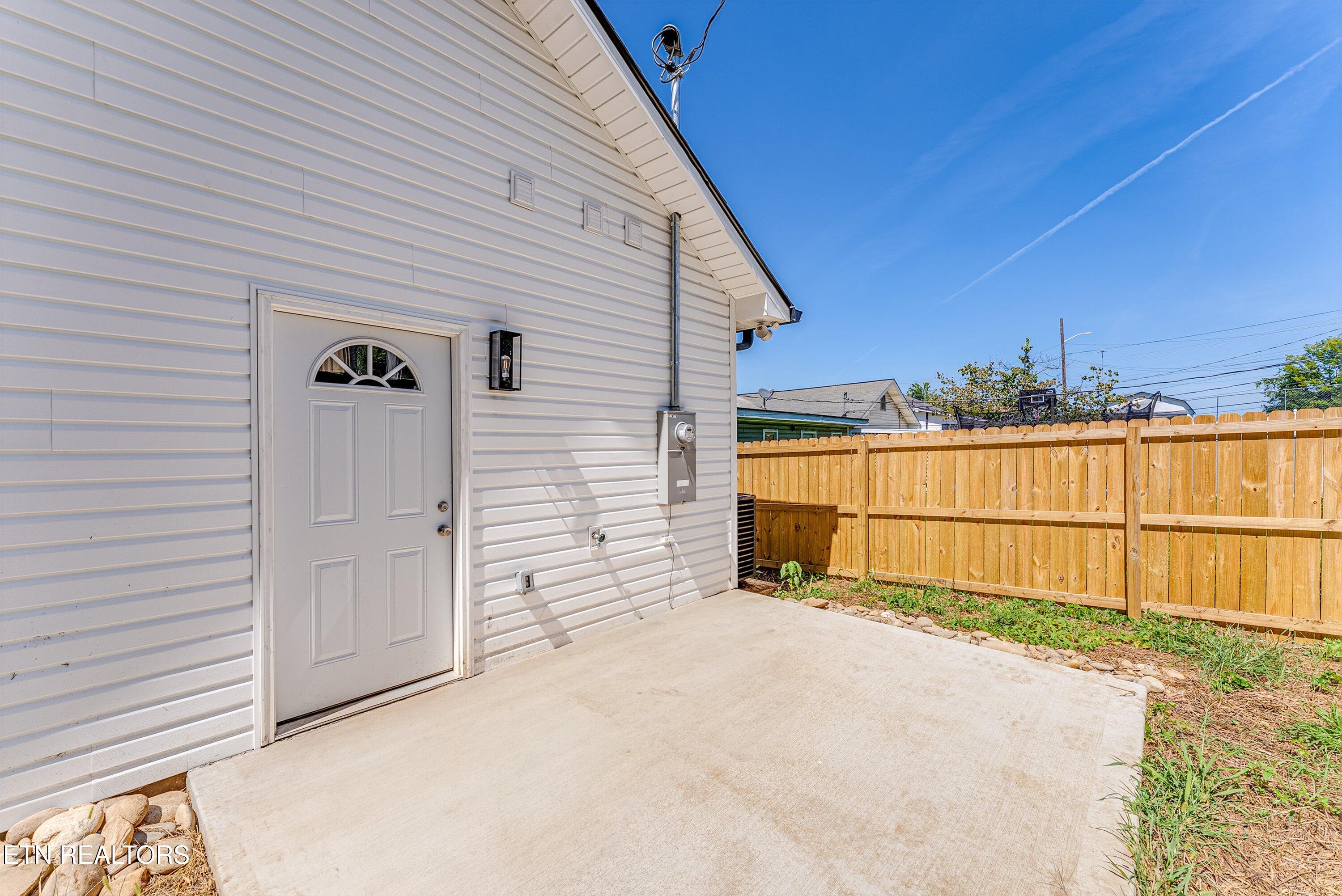 818 W Anderson Avenue Knoxville TN 37921