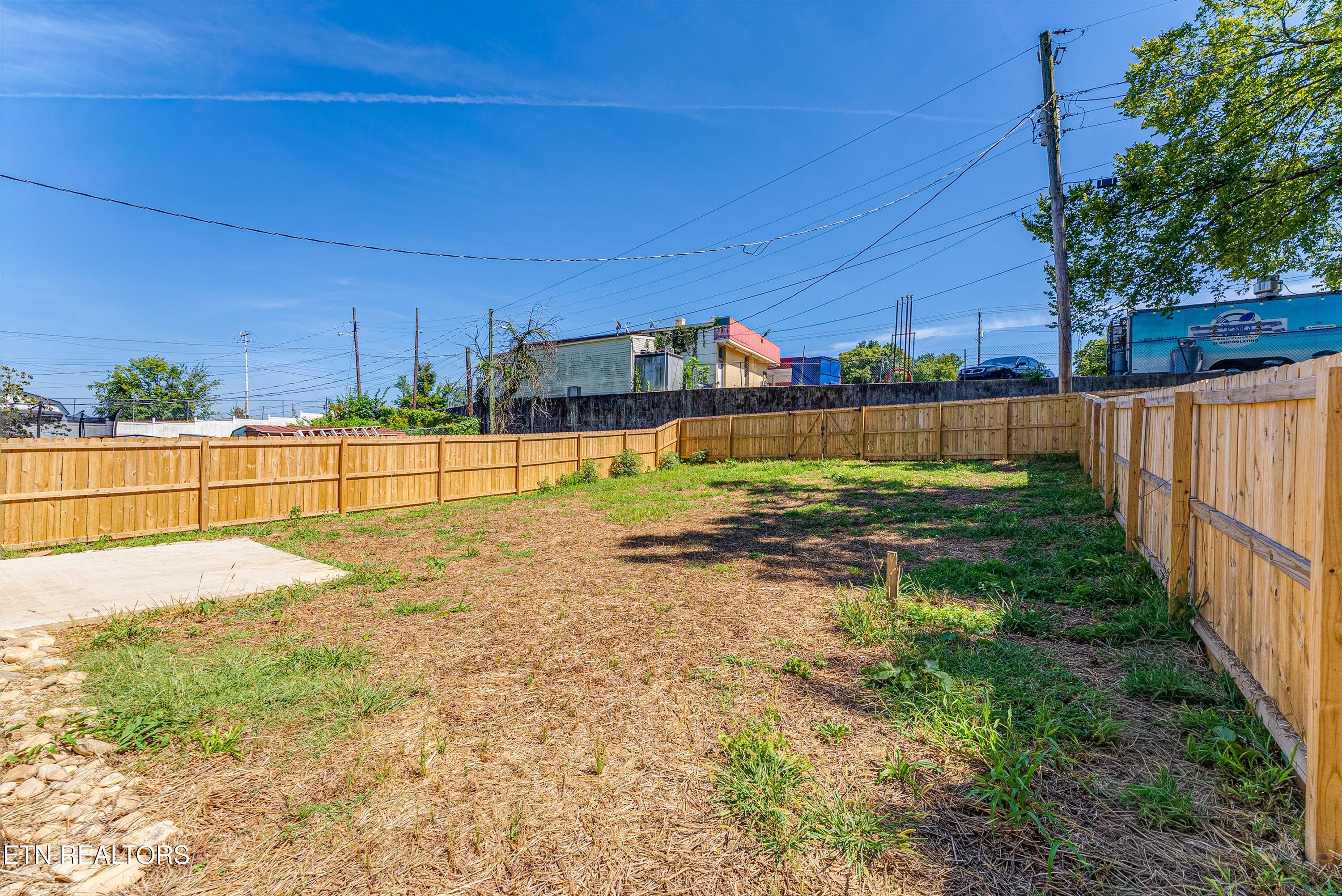 818 W Anderson Avenue Knoxville TN 37921