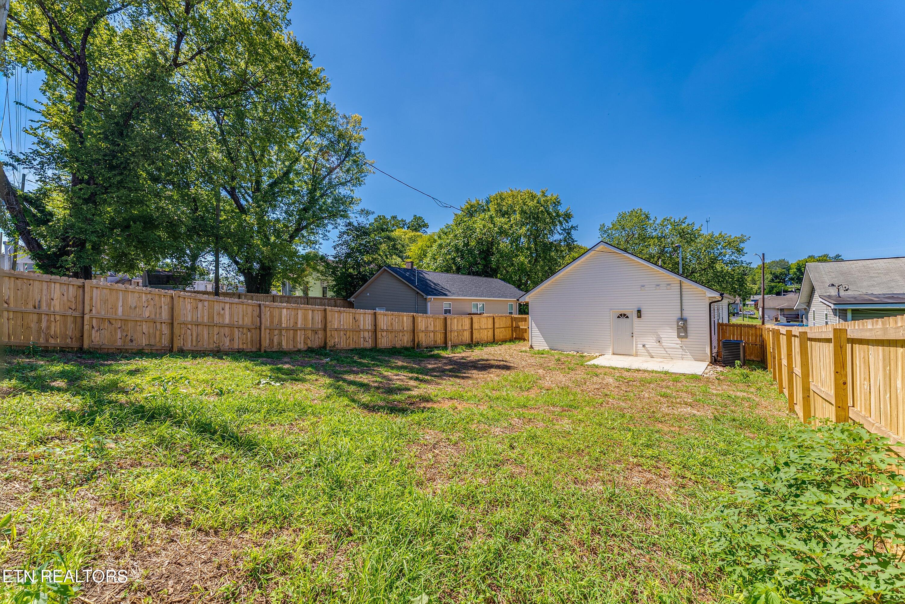 818 W Anderson Avenue Knoxville TN 37921