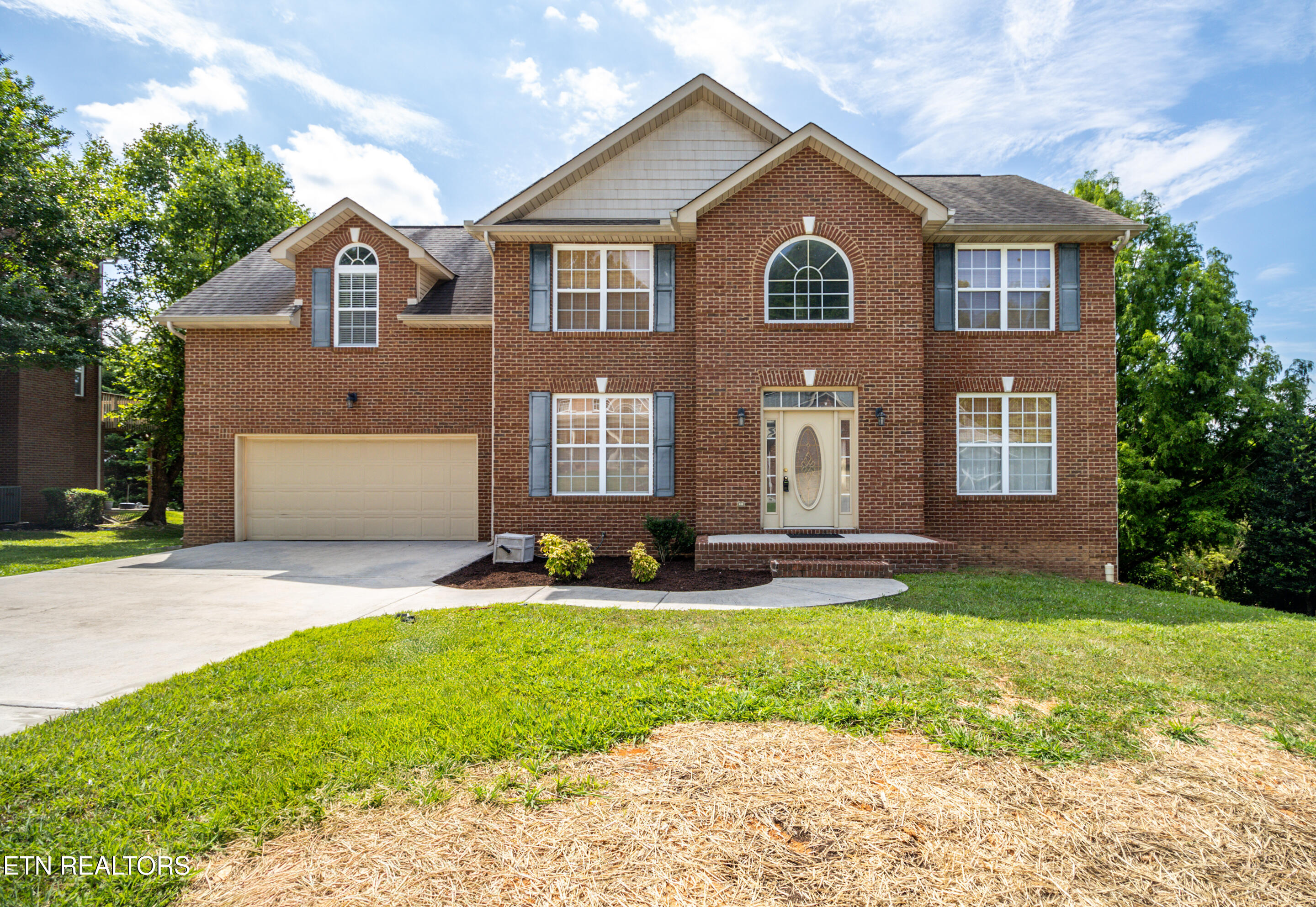 8334 Bay Garden Lane Knoxville TN 37938