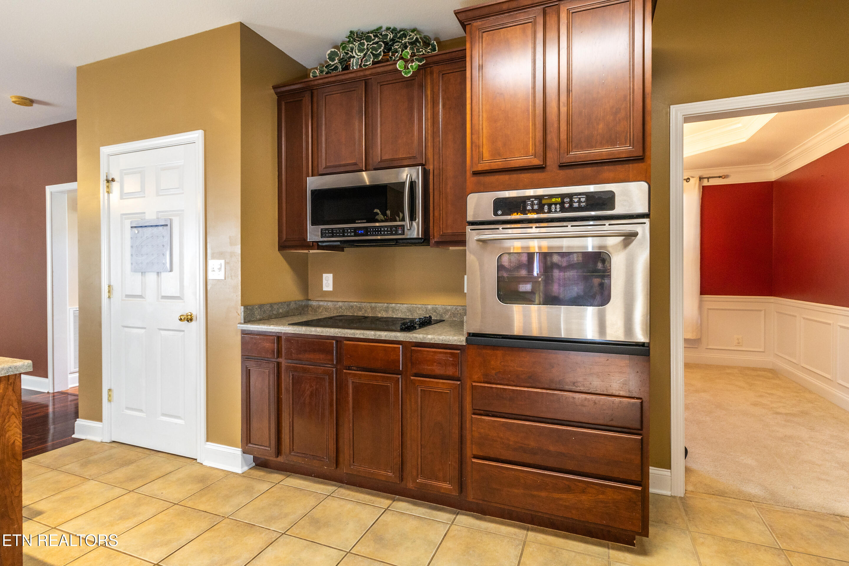 8334 Bay Garden Lane Knoxville TN 37938