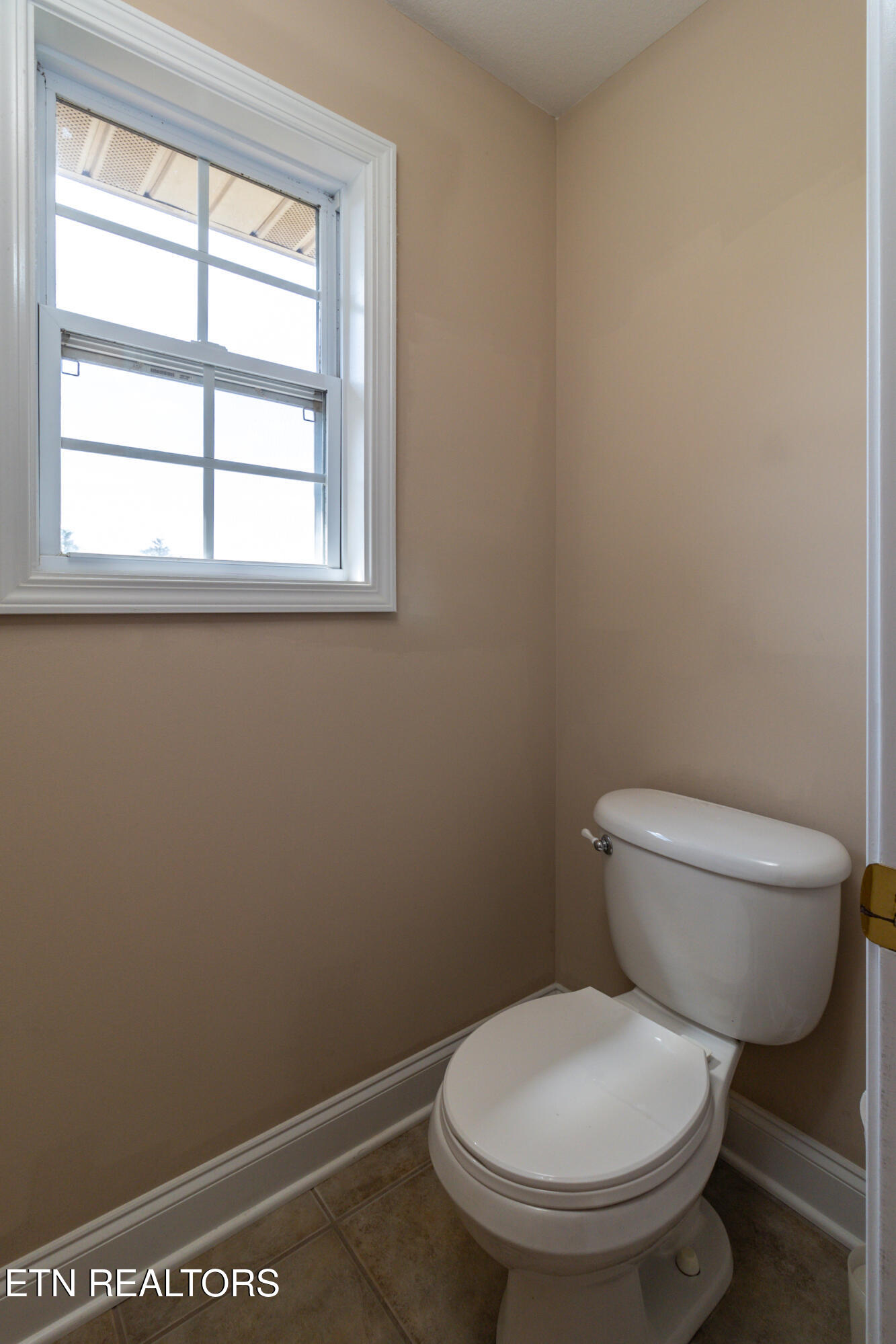 8334 Bay Garden Lane Knoxville TN 37938