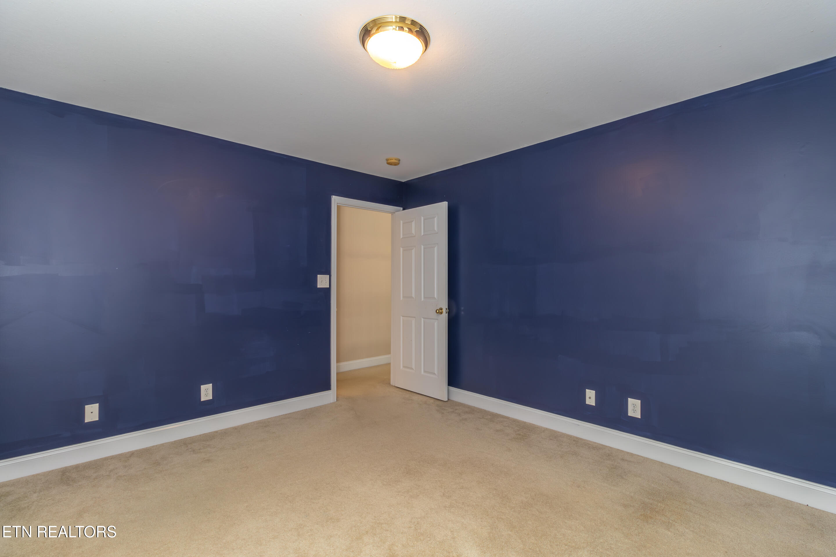 8334 Bay Garden Lane Knoxville TN 37938