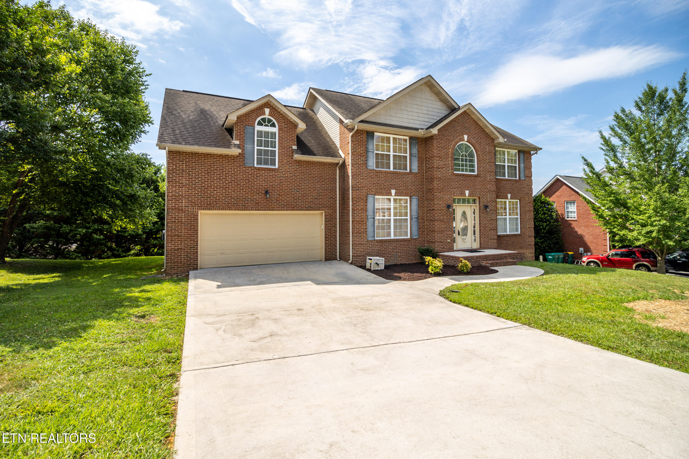 8334 Bay Garden Lane Knoxville TN 37938