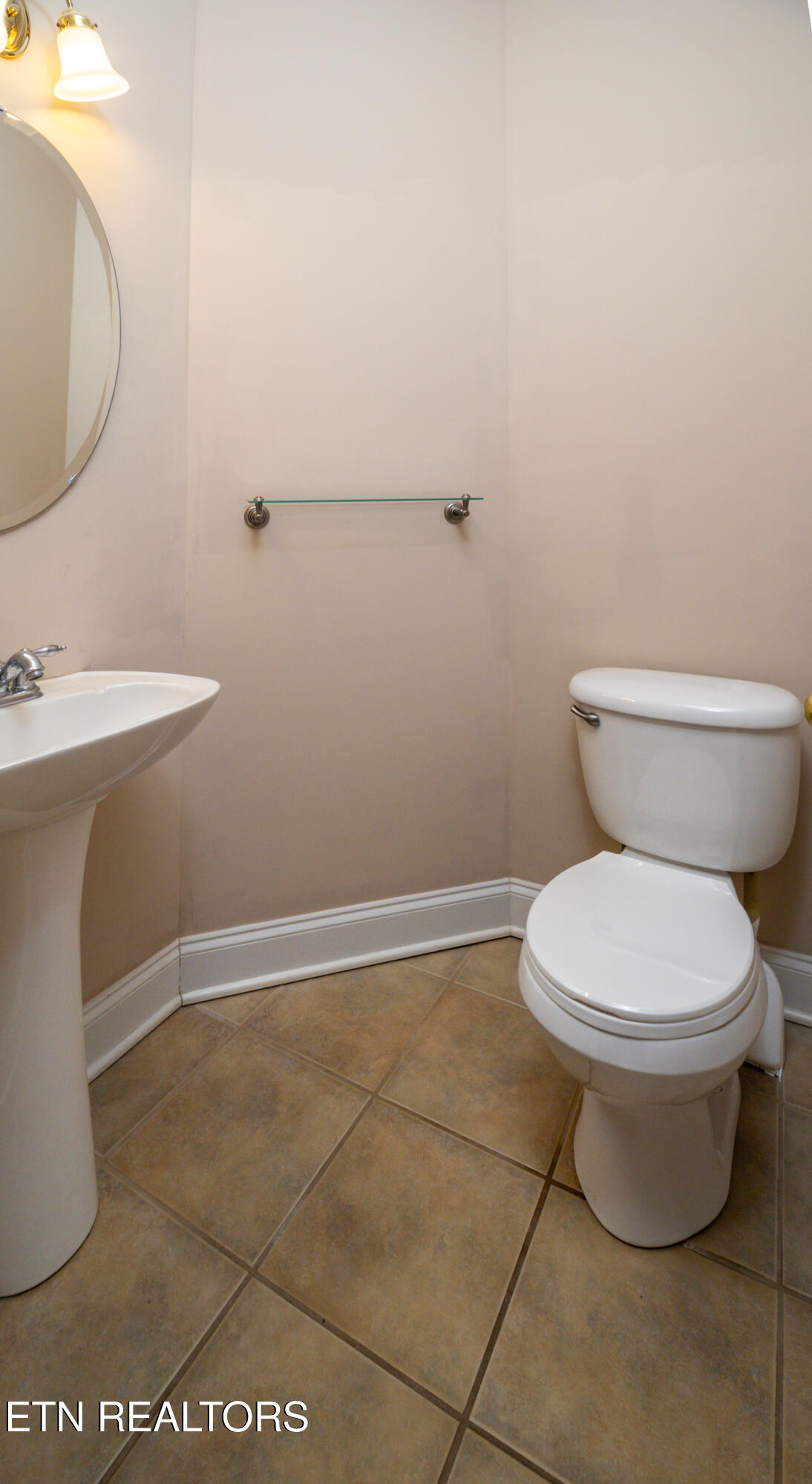 8334 Bay Garden Lane Knoxville TN 37938