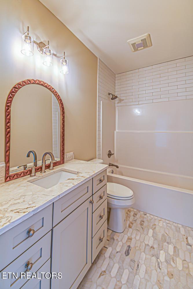 12315 Cotton Blossom Lane Knoxville TN 37934
