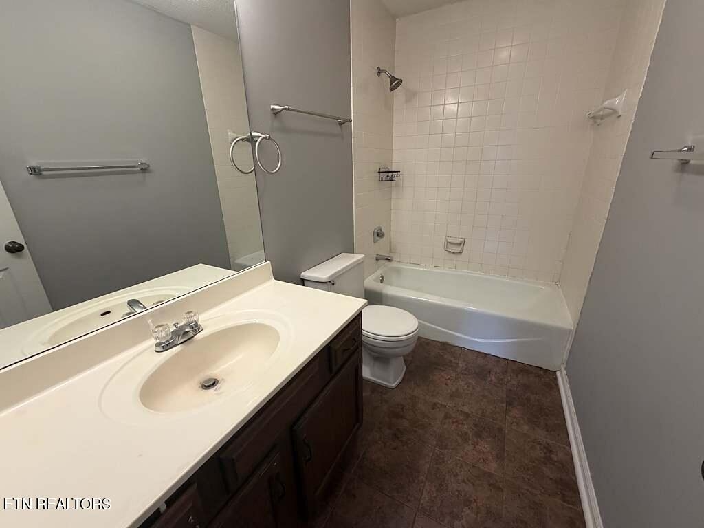 1209 Halifax Road Knoxville TN 37922