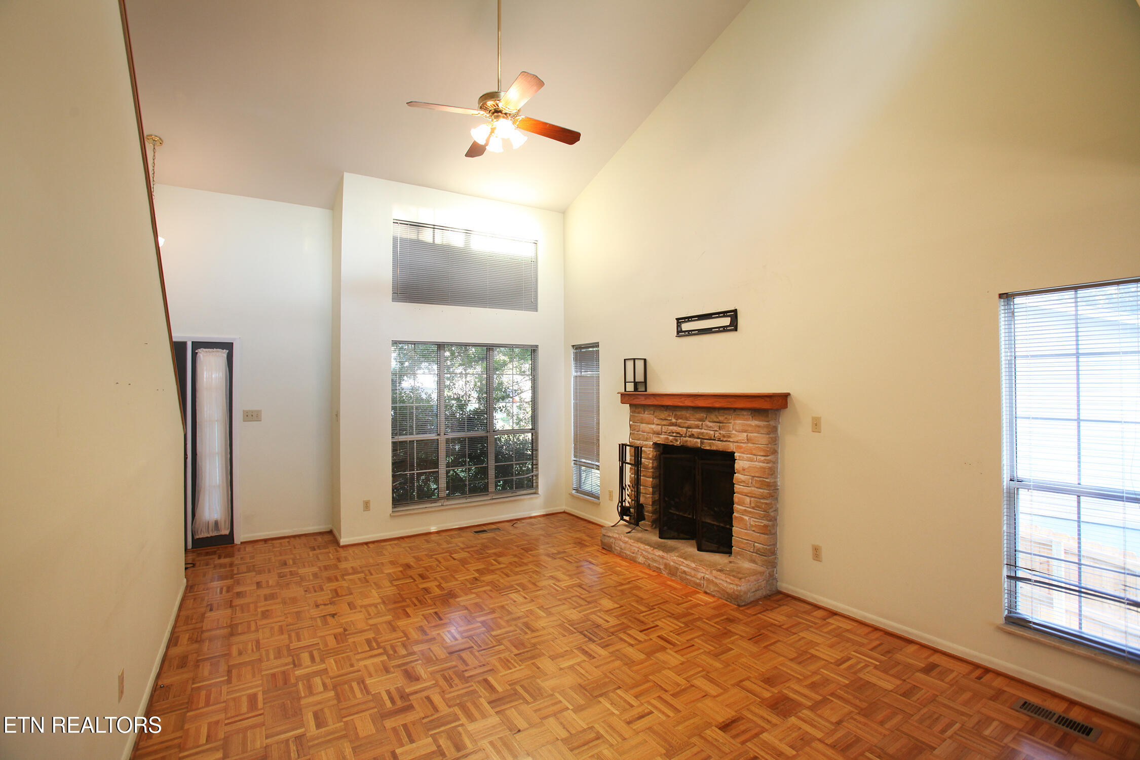 1433 Overton Lane Knoxville TN 37923