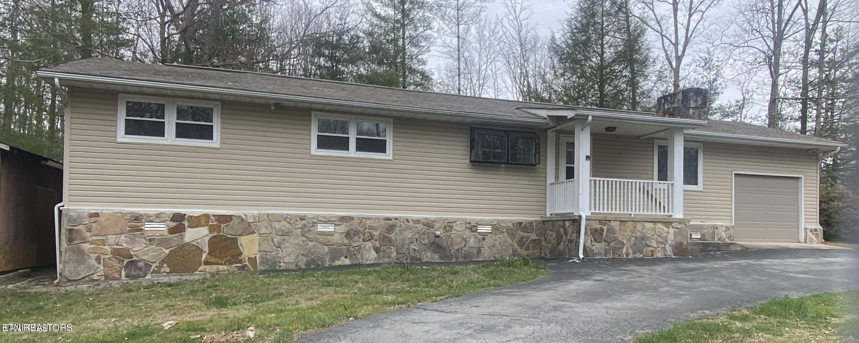 6815 Topez Drive Crossville TN 38572