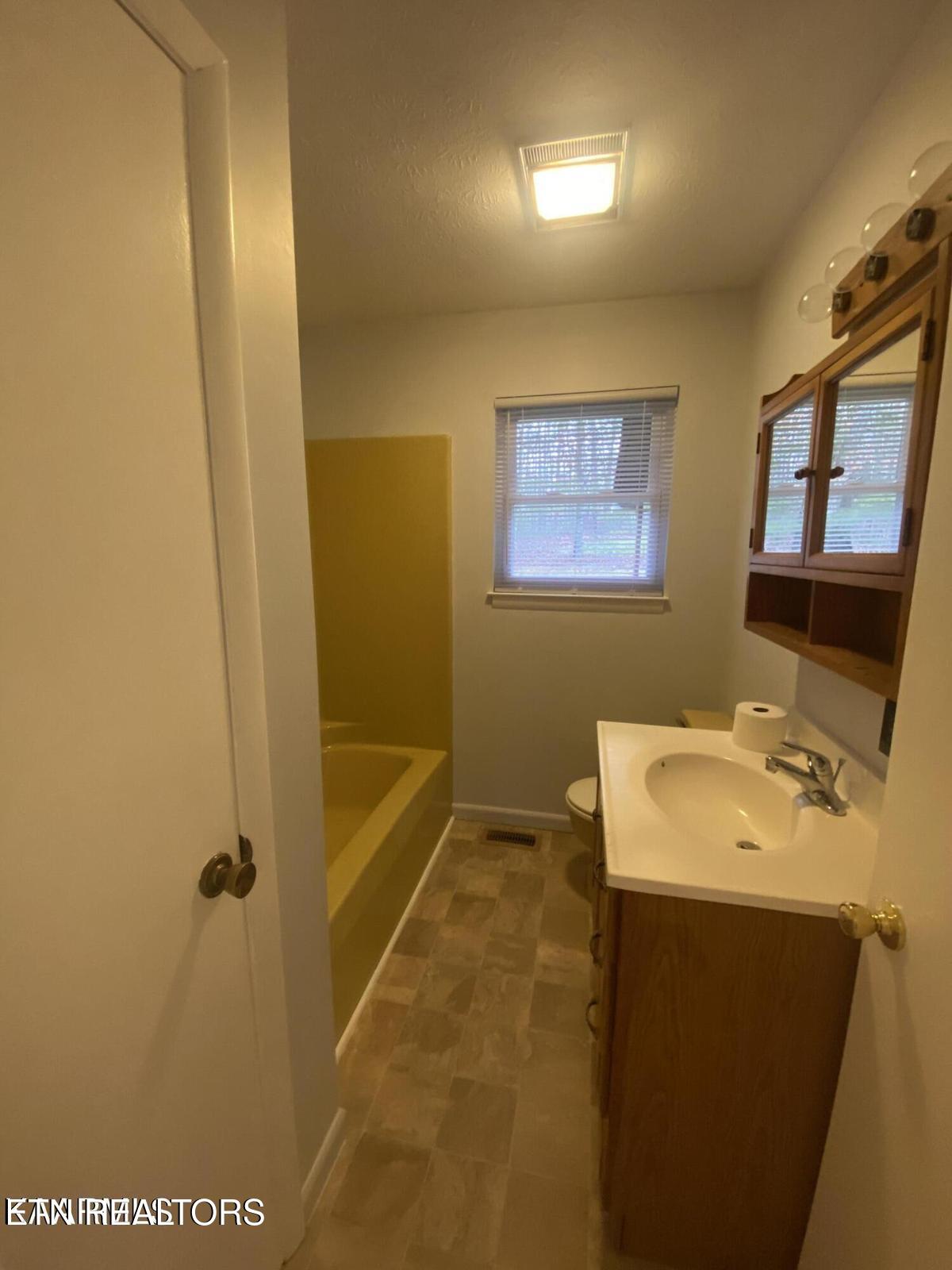 6815 Topez Drive Crossville TN 38572