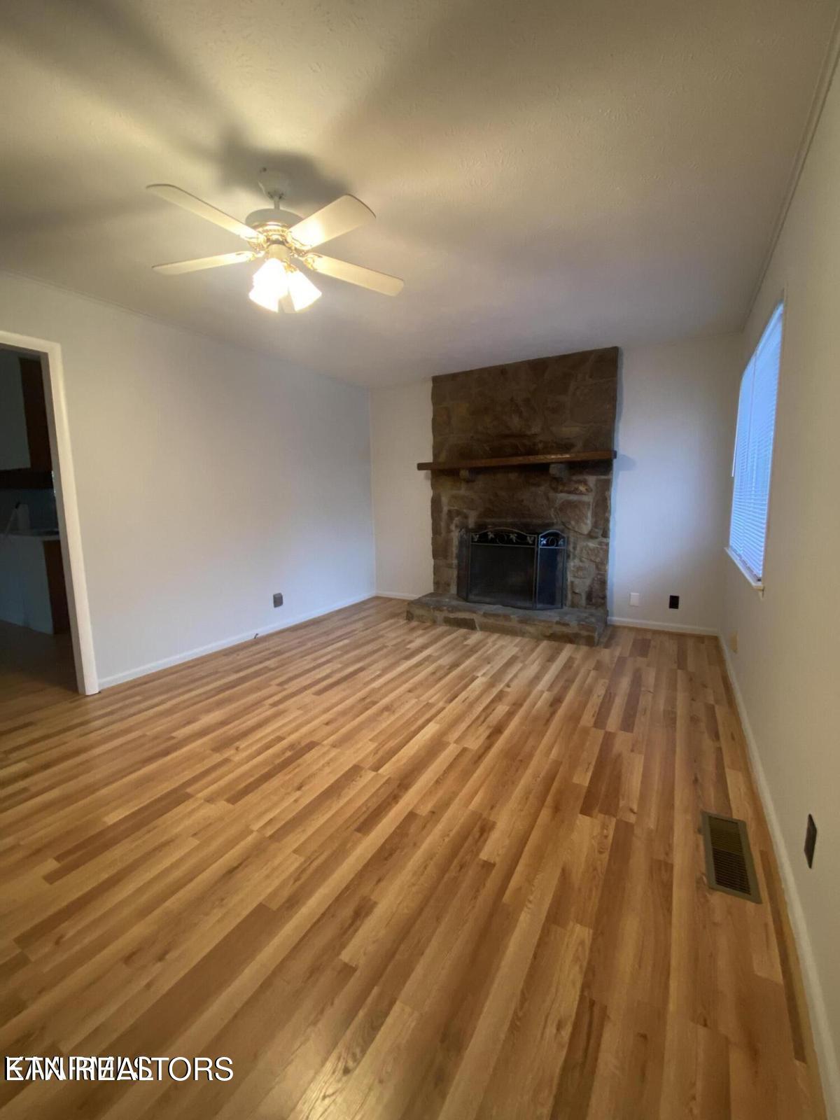 6815 Topez Drive Crossville TN 38572