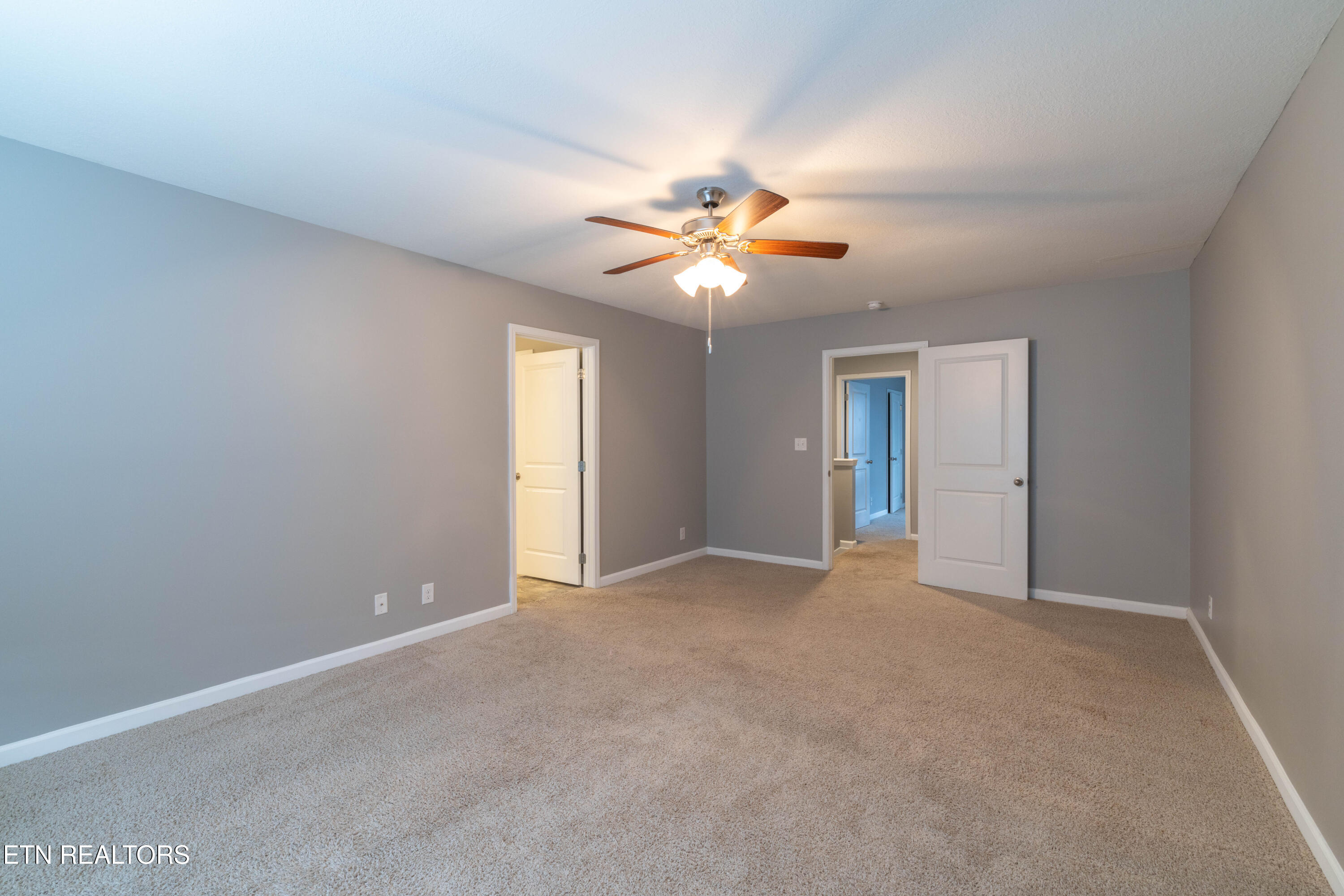 4420 Blackberry Trellis Lane Knoxville TN 37938
