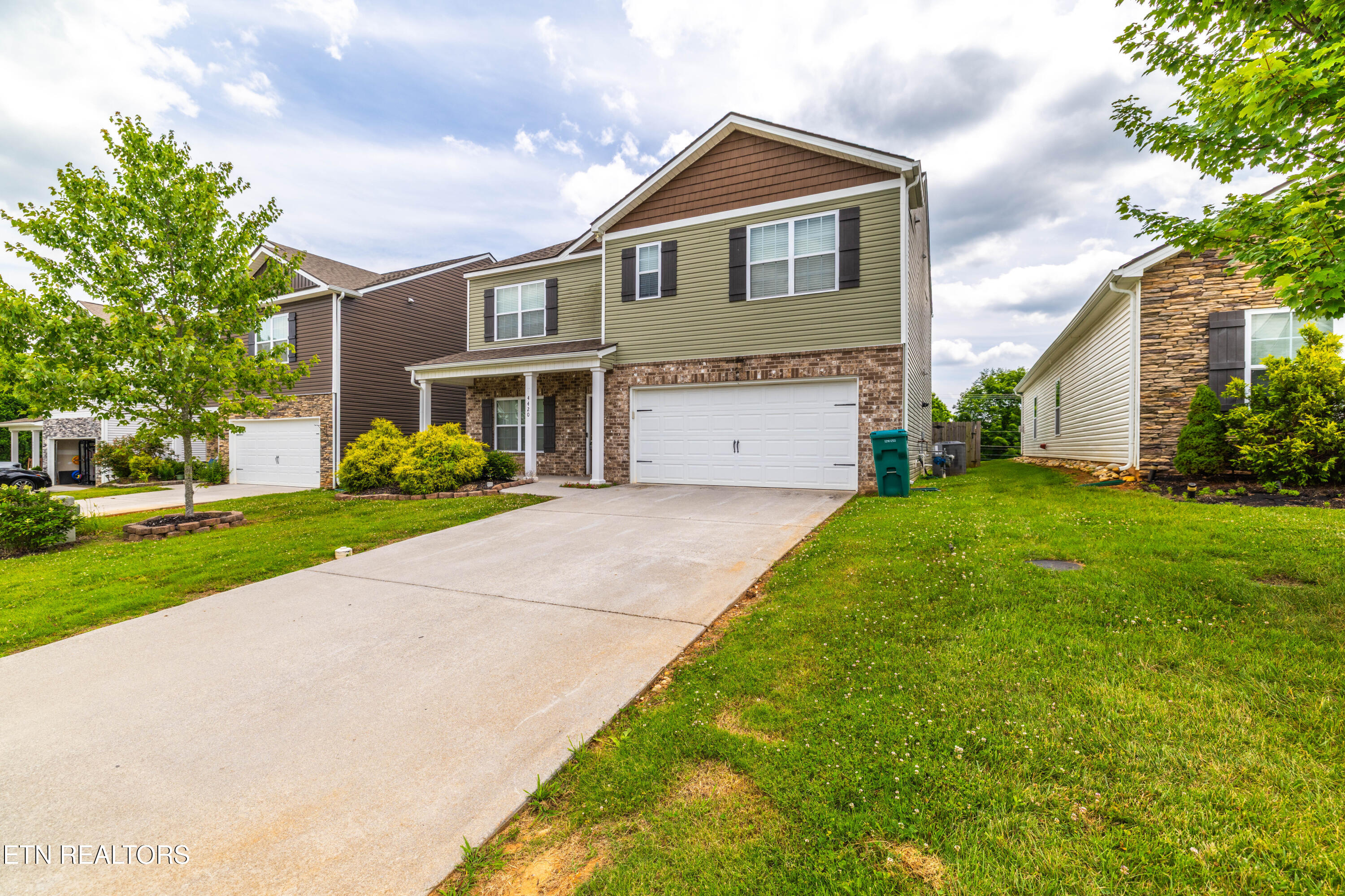 4420 Blackberry Trellis Lane Knoxville TN 37938