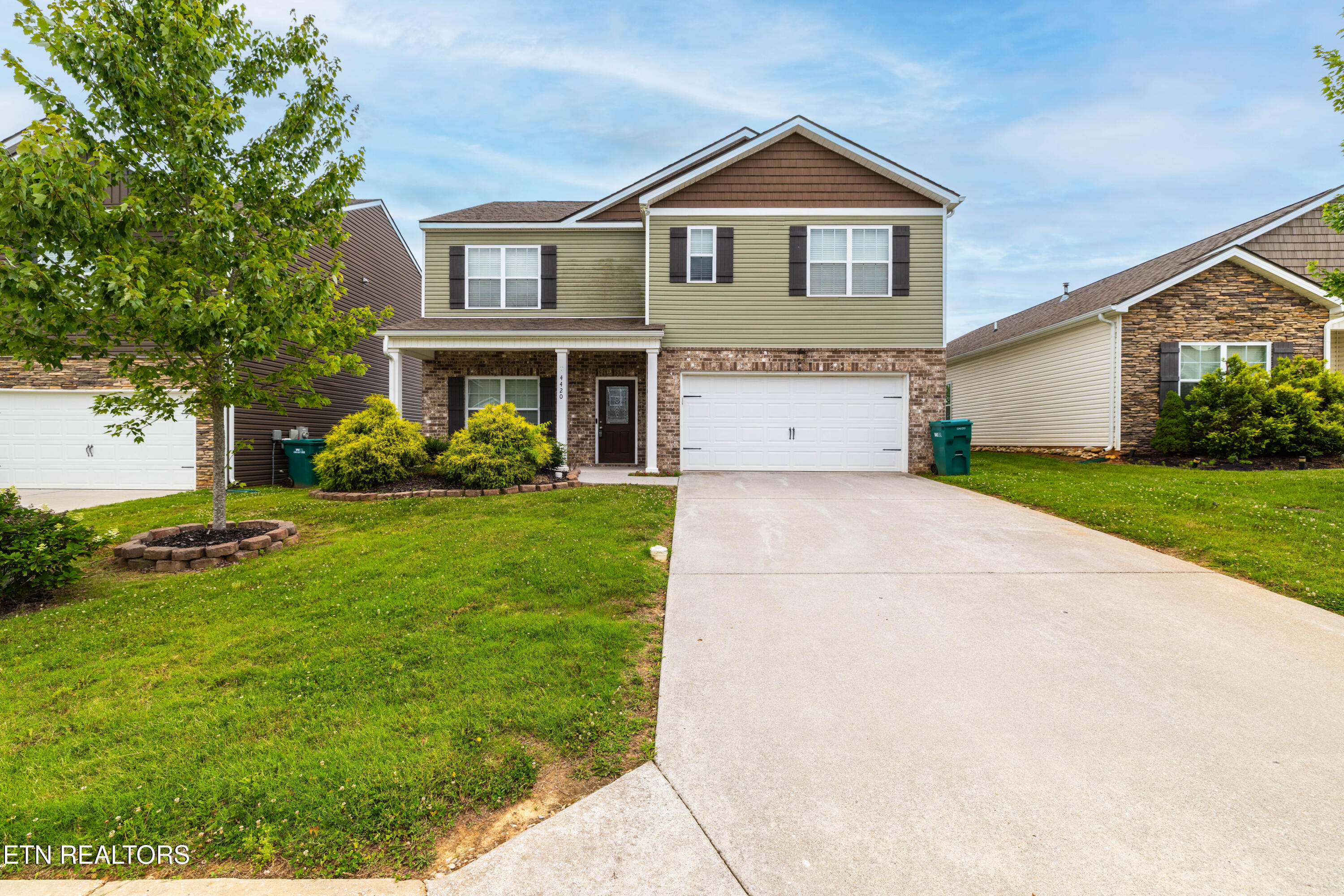 4420 Blackberry Trellis Lane Knoxville TN 37938