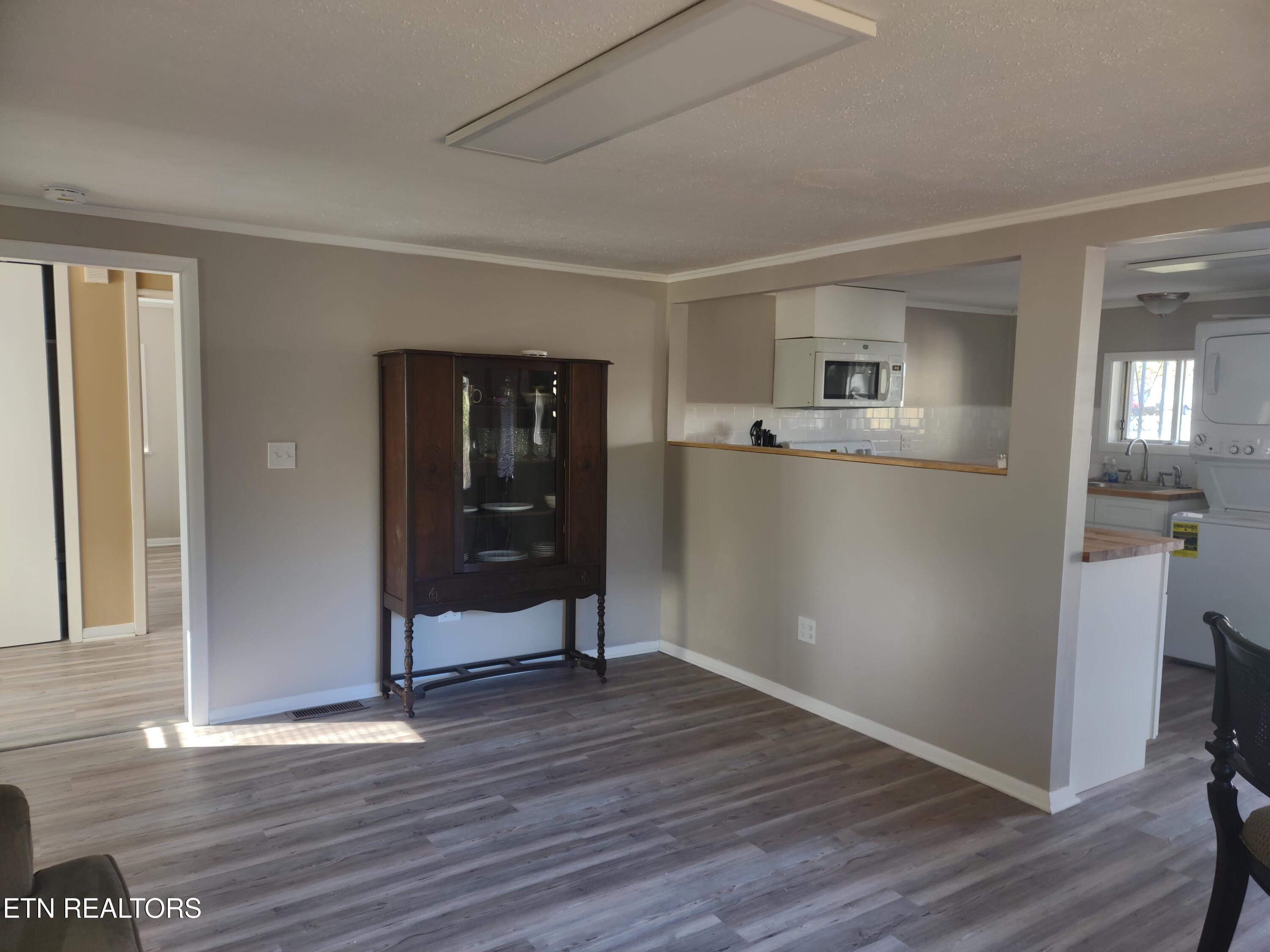 757 W Outer Drive Oak Ridge TN 37830