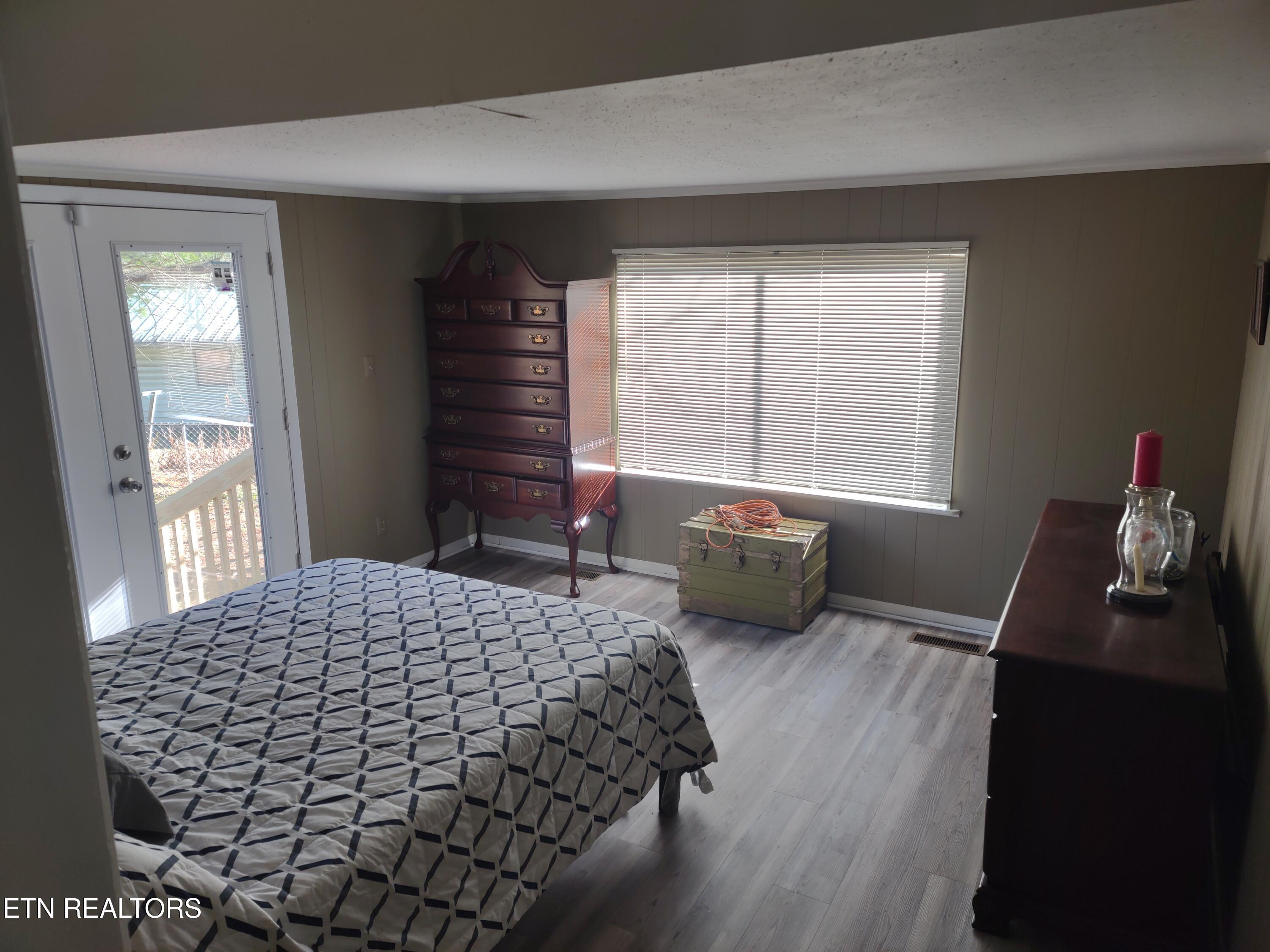757 W Outer Drive Oak Ridge TN 37830