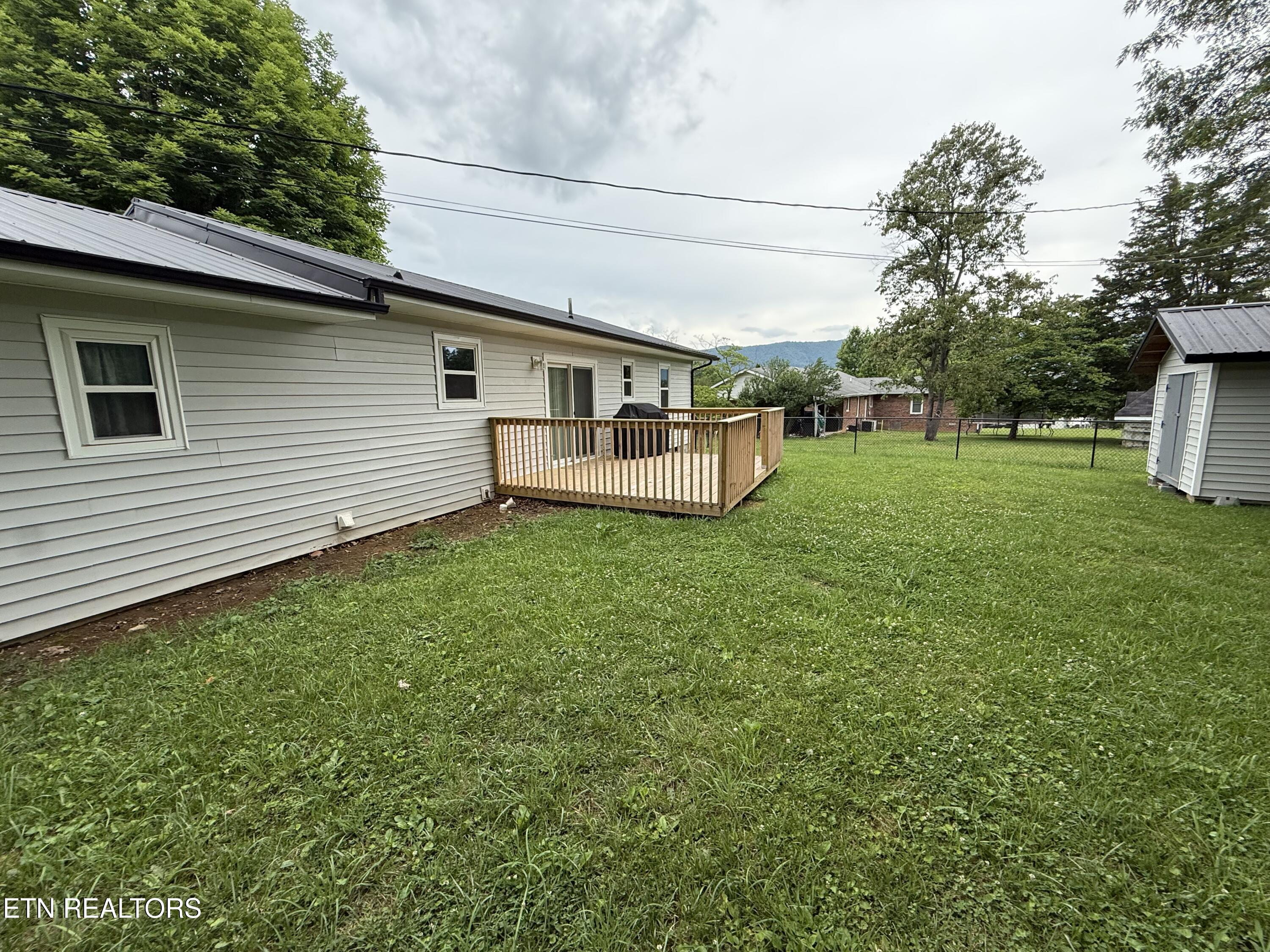 191 Lance Lane Lafollette TN 37766