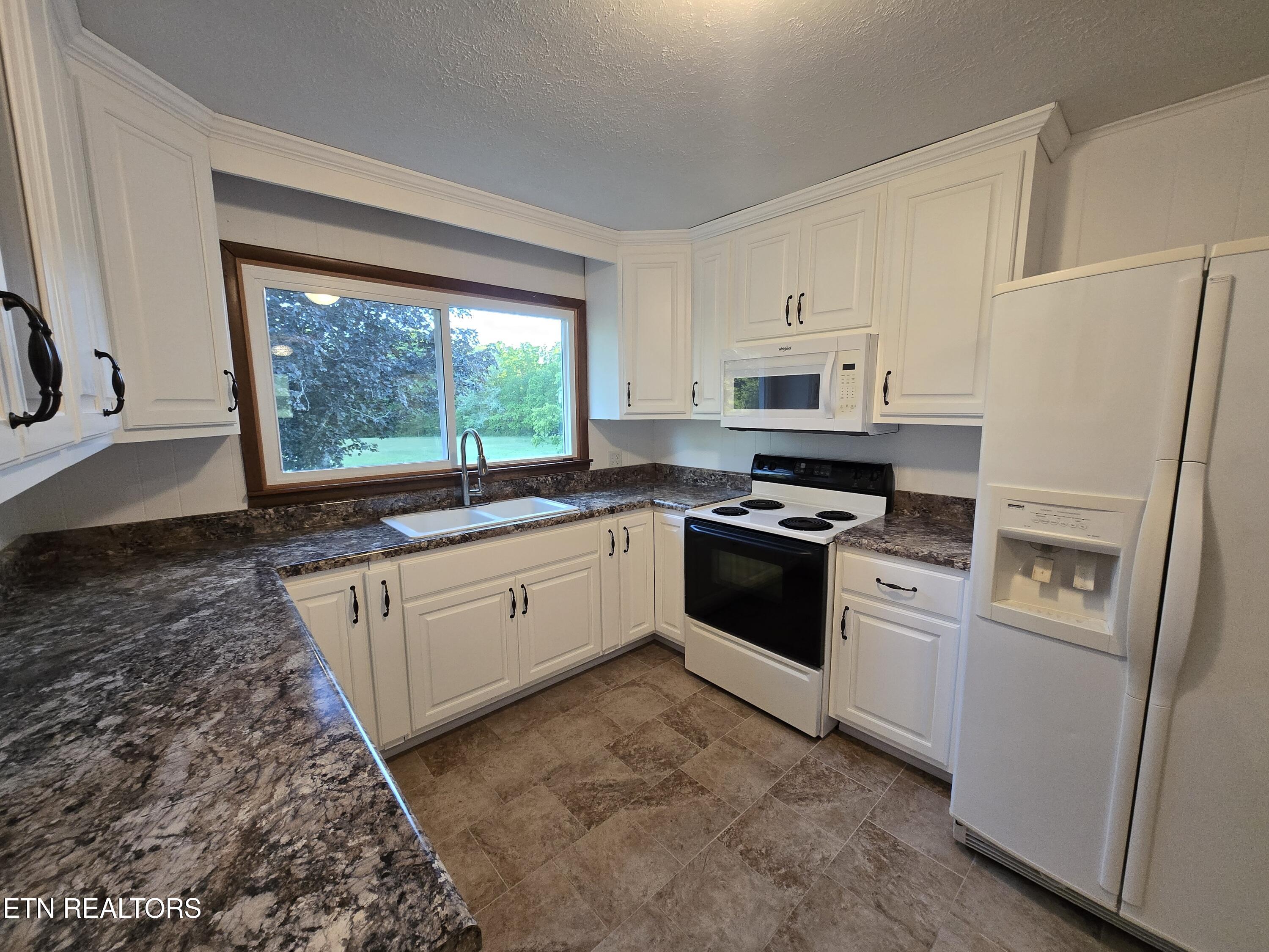 295 Bilbrey Road Crossville TN 38571