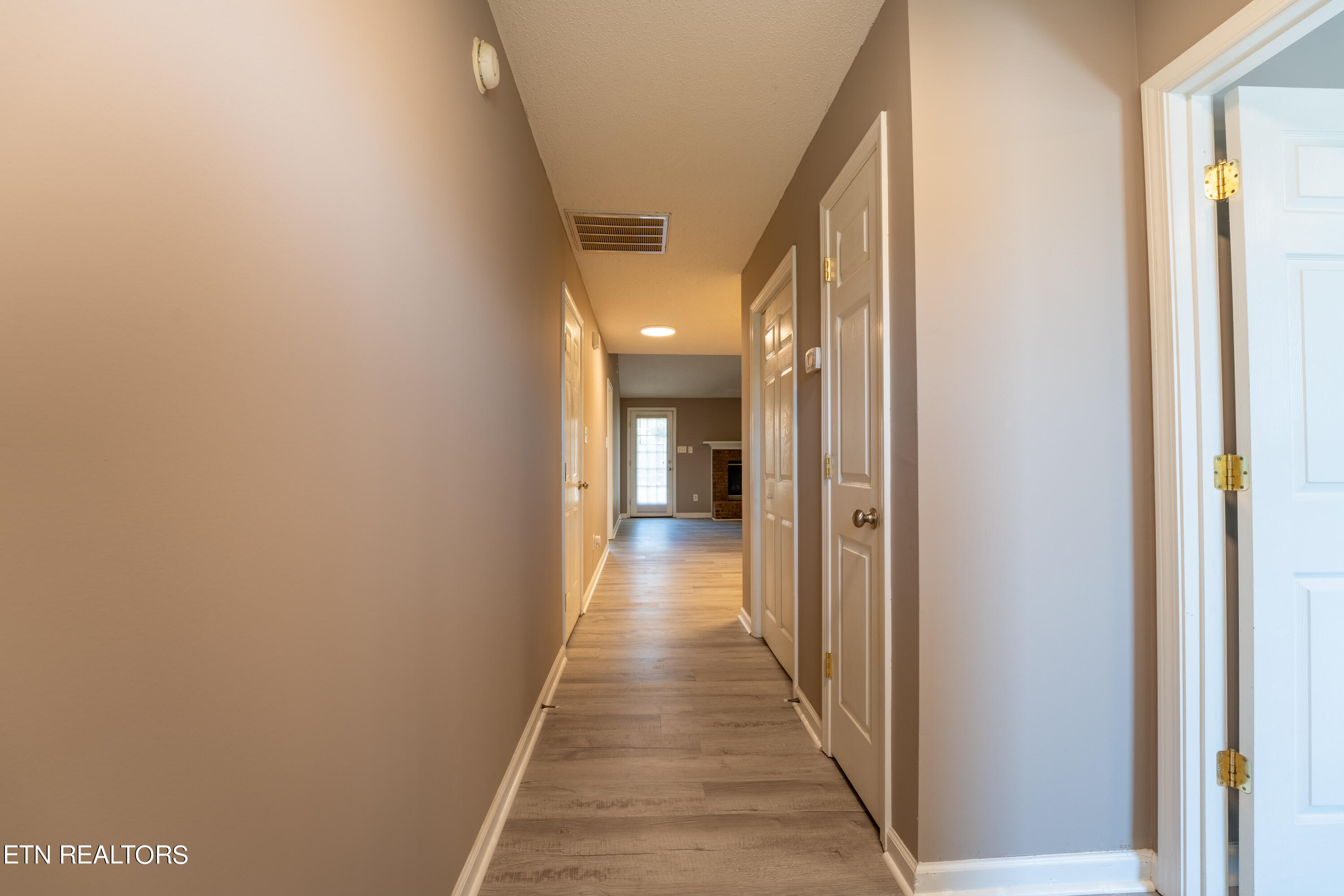 334 Hawthorne Oaks Way Powell TN 37849