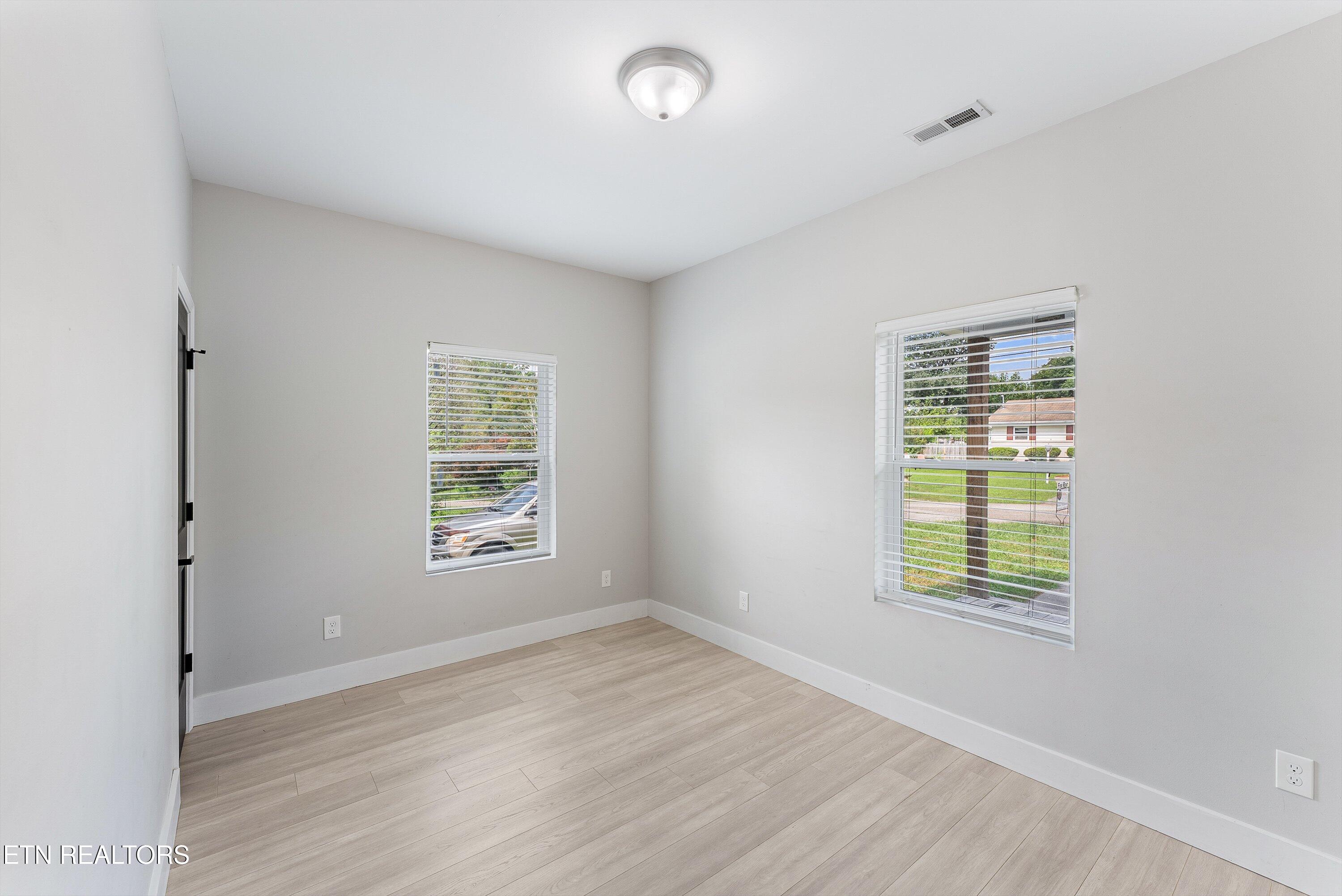 5004 Knoxwood Drive Knoxville TN 37921