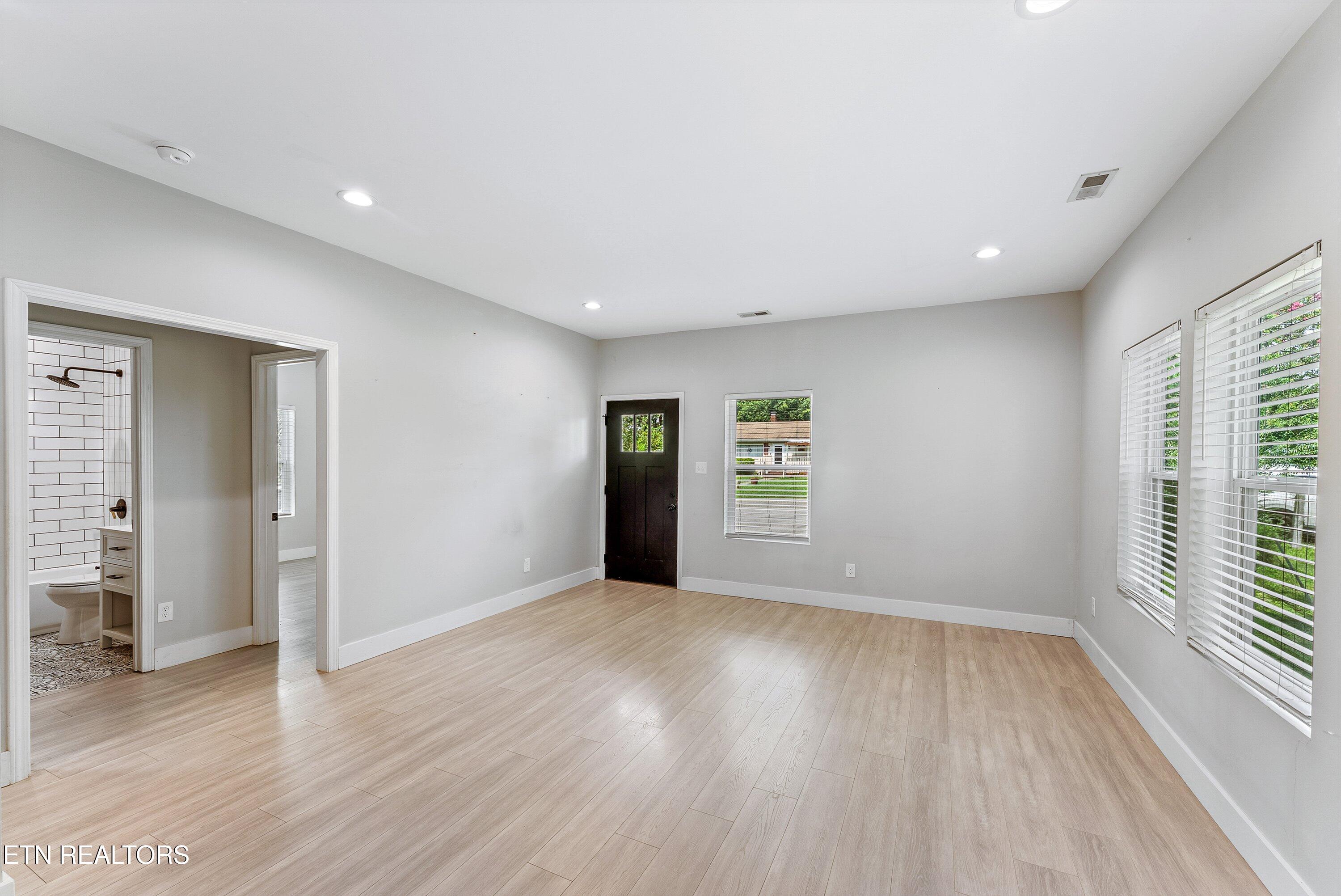 5004 Knoxwood Drive Knoxville TN 37921
