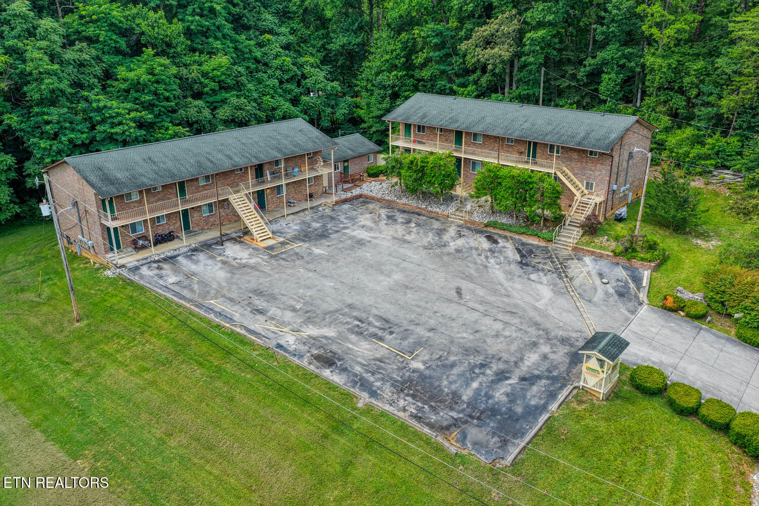 2812 Daybreak Way Strawberry Plains TN 37871