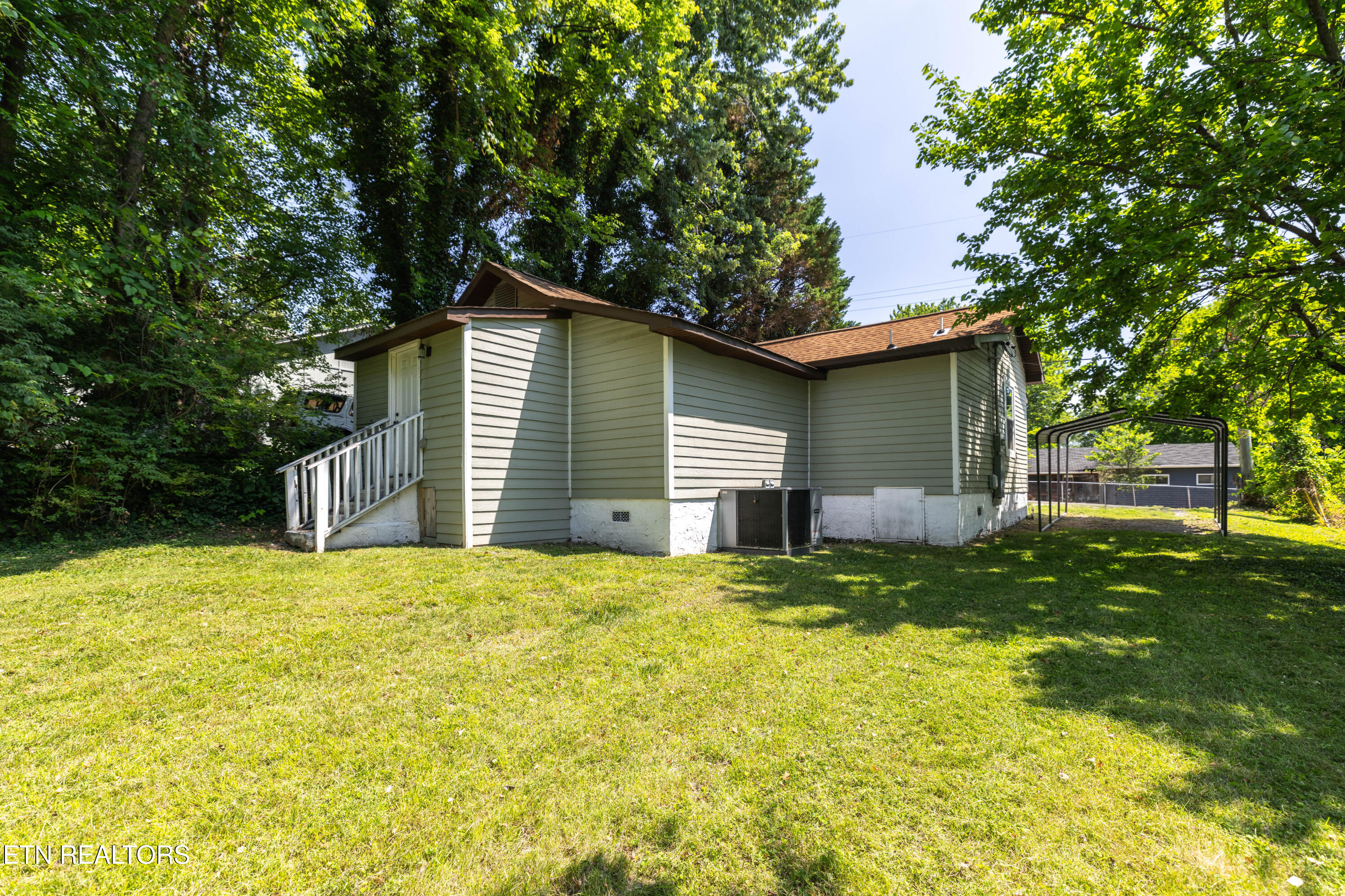 1715 Fay Street Knoxville TN 37921