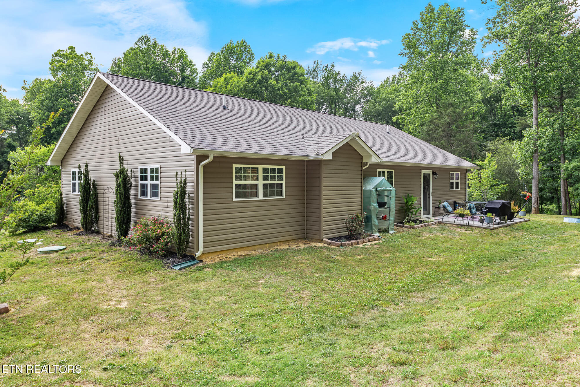 188 Park Avenue Madisonville TN 37354
