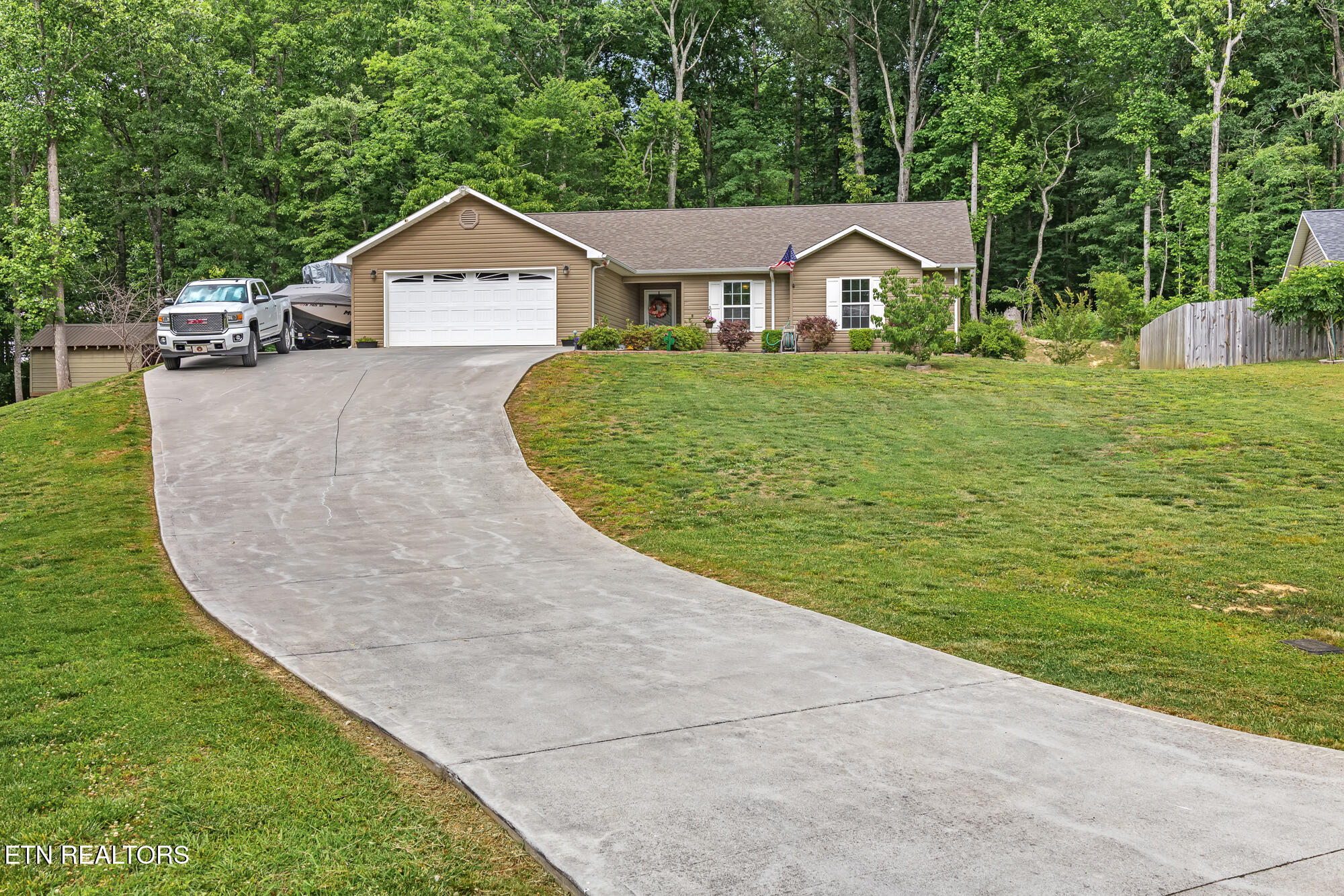 188 Park Avenue Madisonville TN 37354