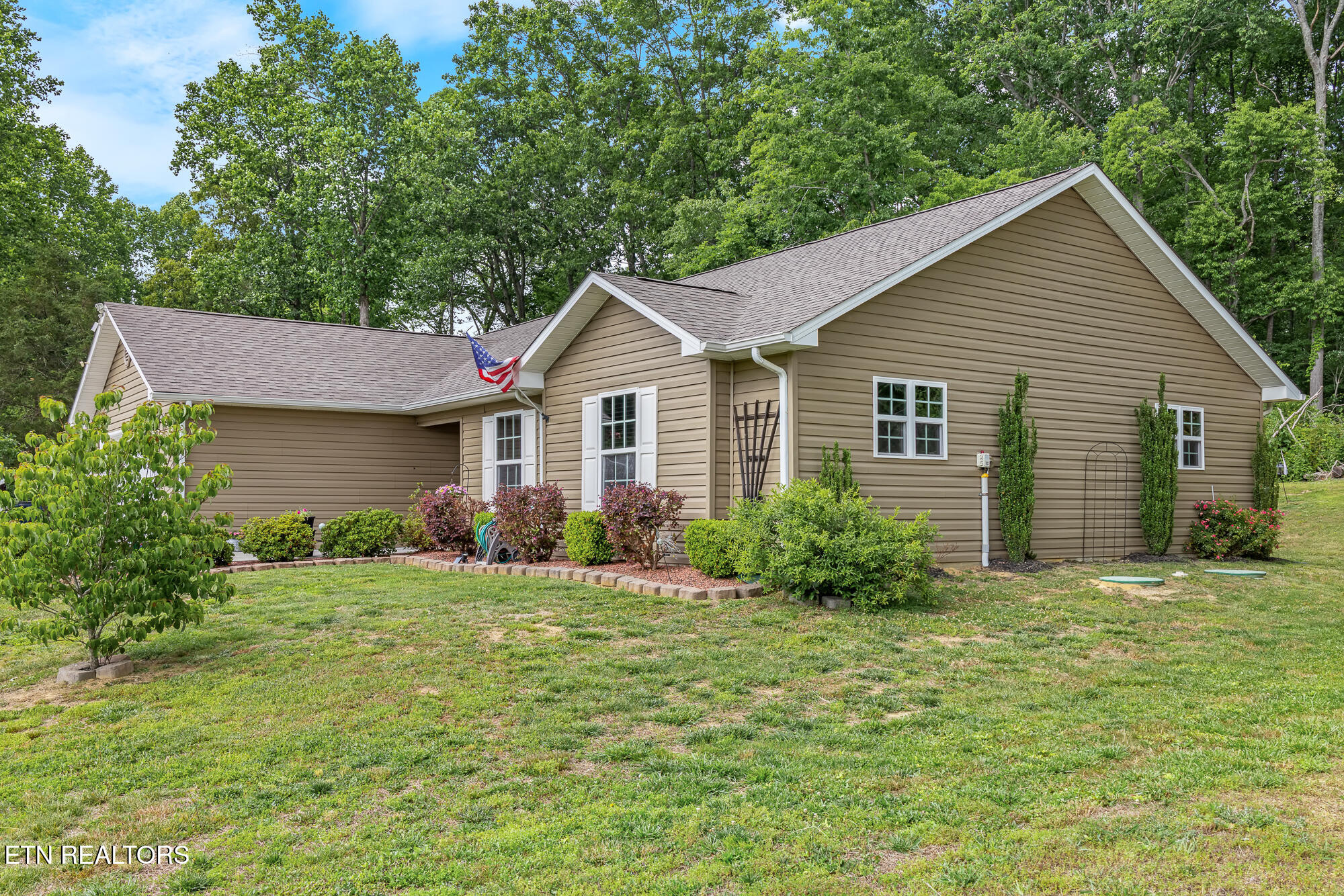 188 Park Avenue Madisonville TN 37354