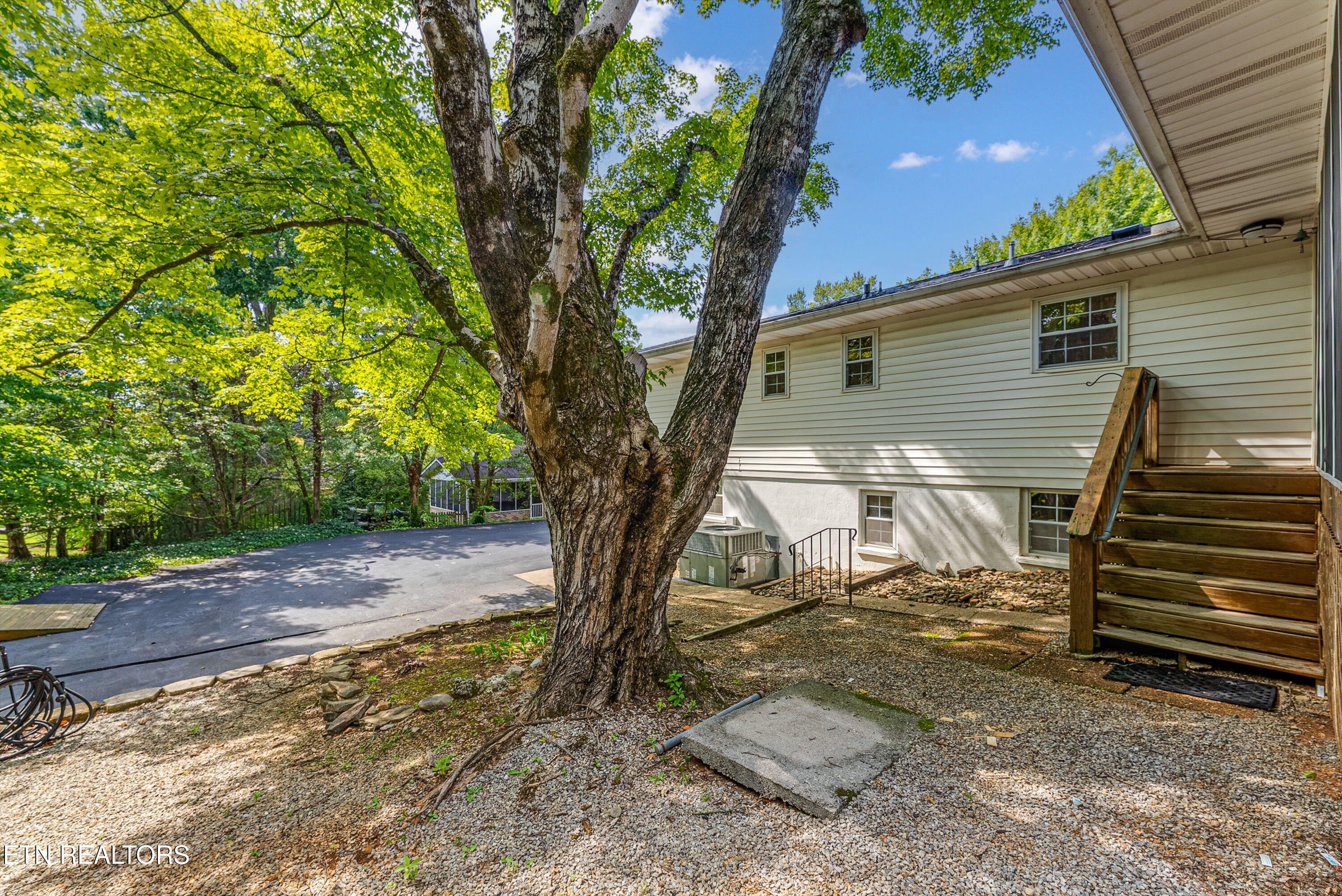 9528 Gulf Park Drive Knoxville TN 37923