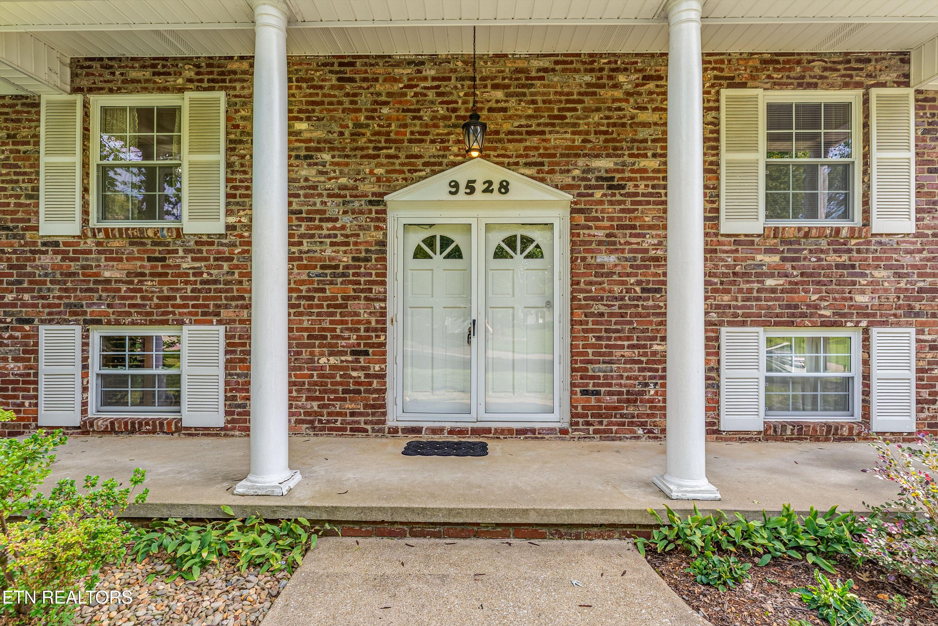 9528 Gulf Park Drive Knoxville TN 37923