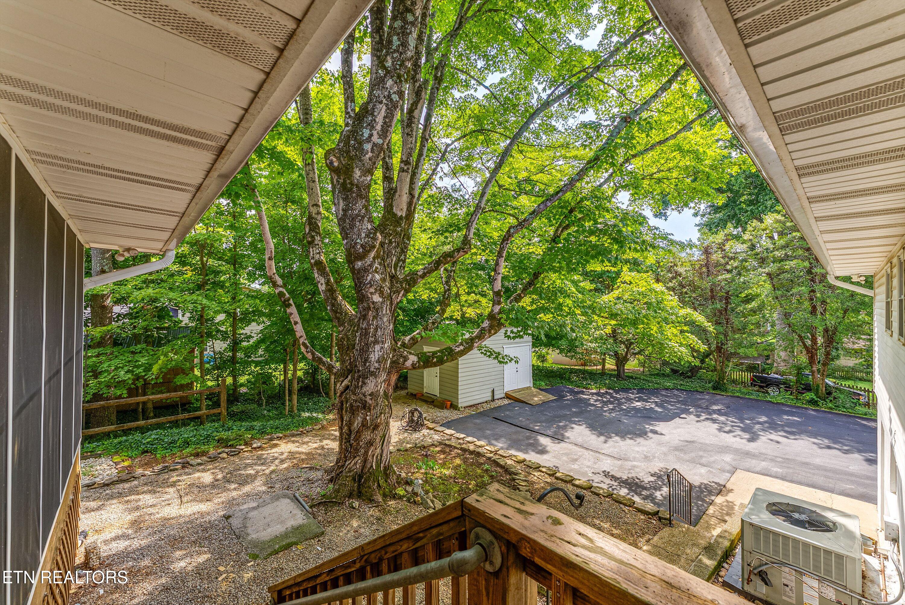 9528 Gulf Park Drive Knoxville TN 37923