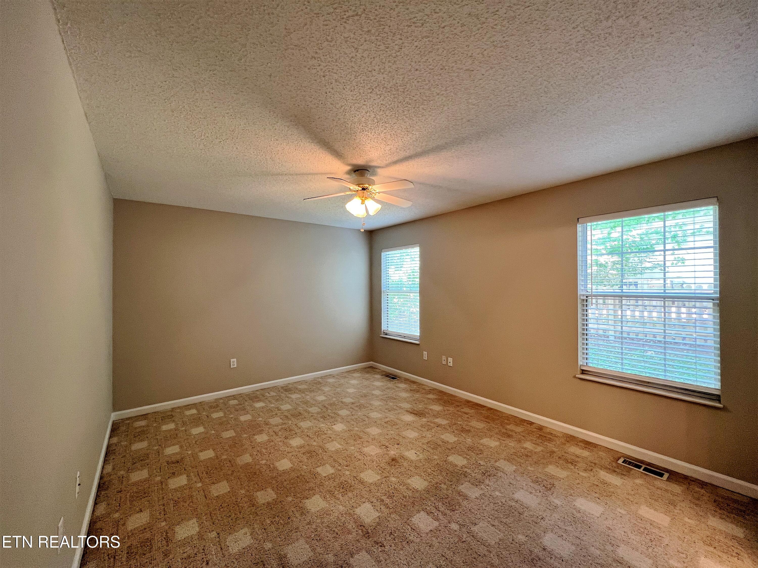 6017 Tennyson Drive Knoxville TN 37909