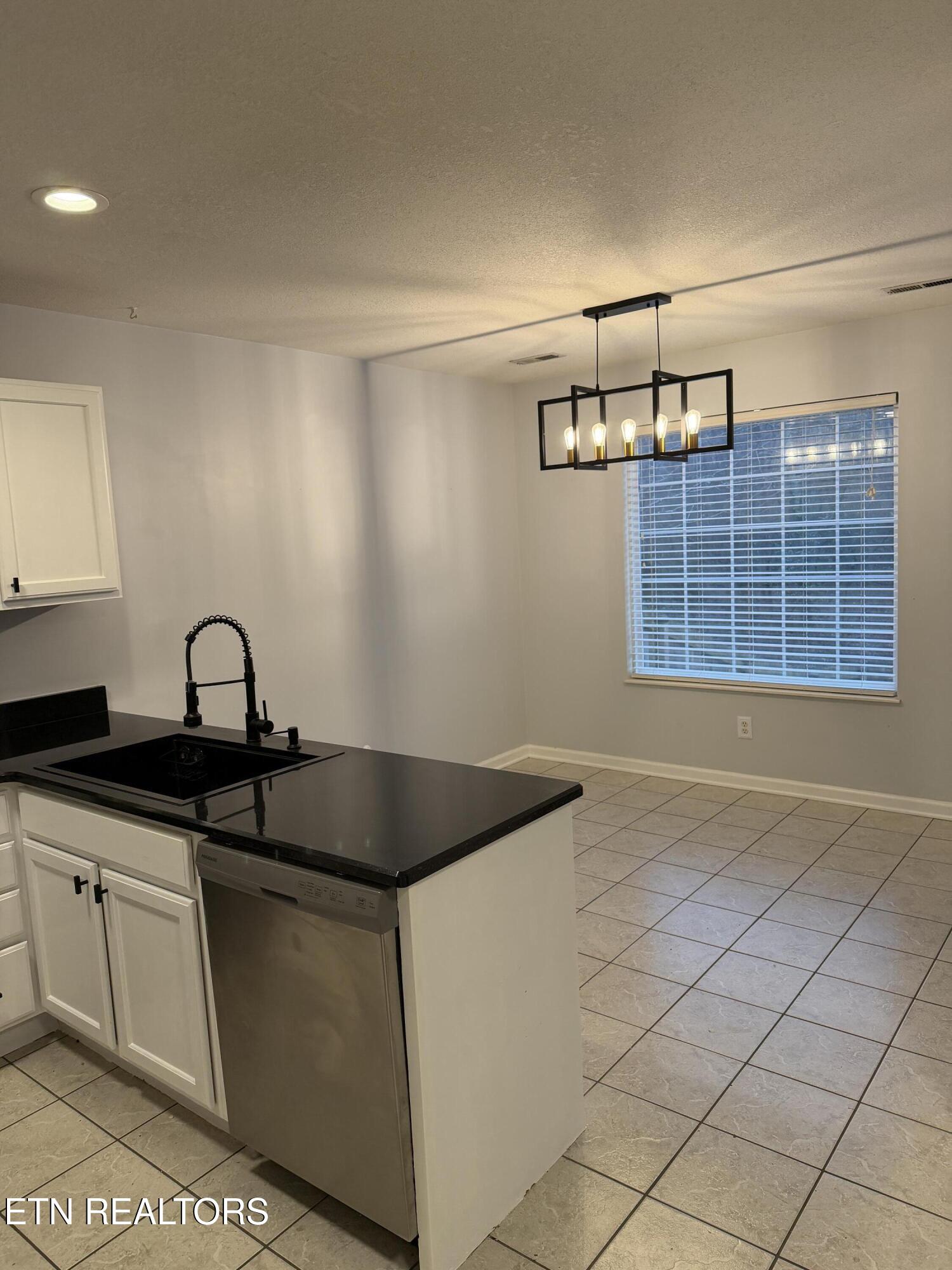 1615 Joe Hinton Road Knoxville TN 37931