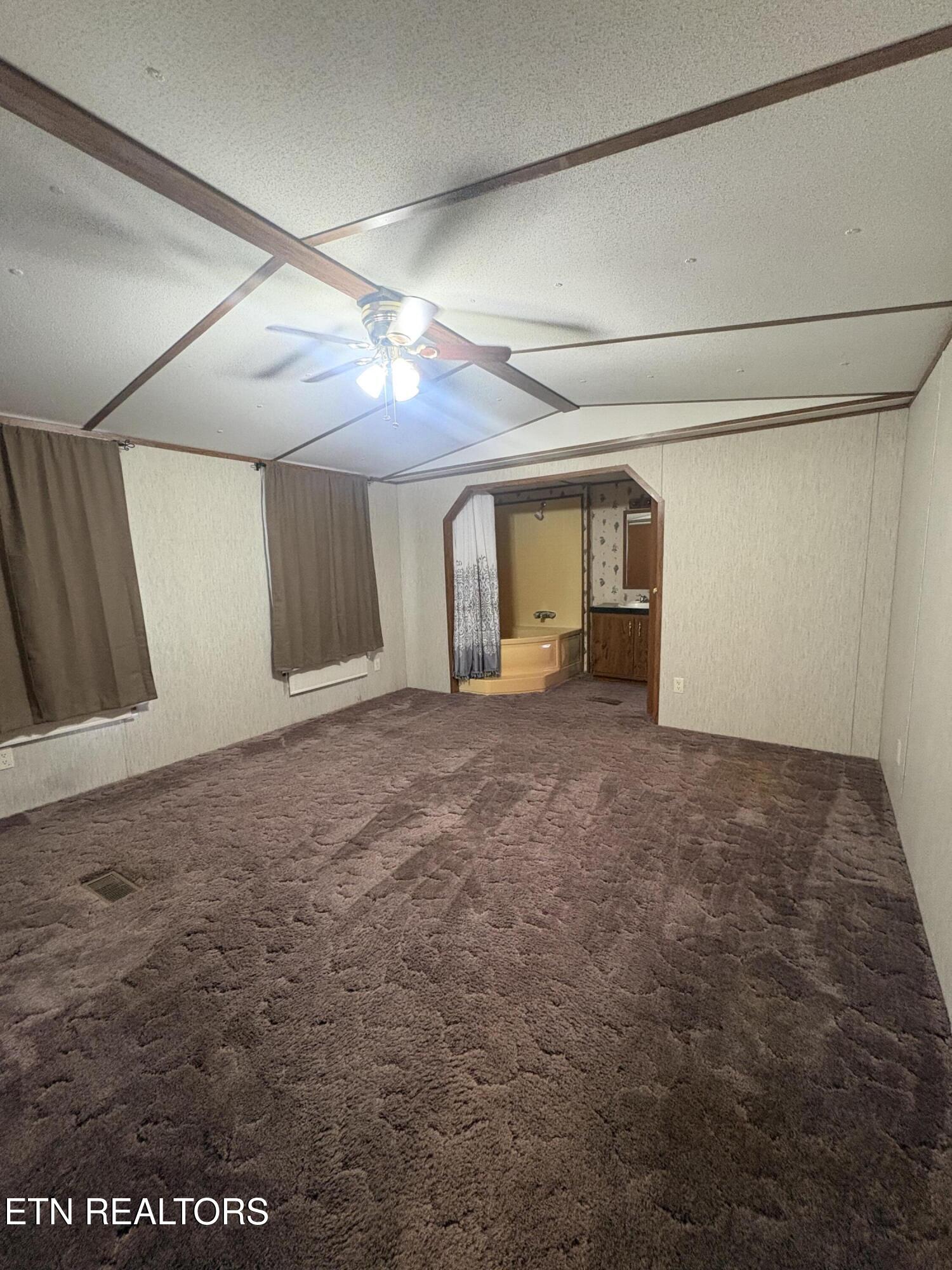 124 Watson Lane Harriman TN 37748