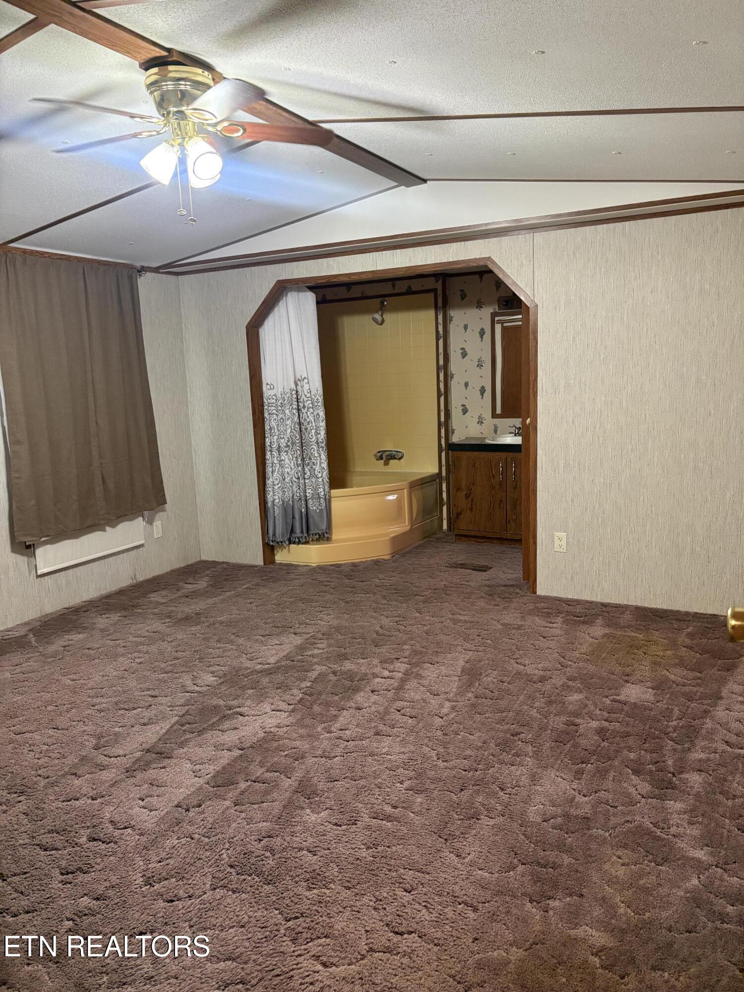 124 Watson Lane Harriman TN 37748